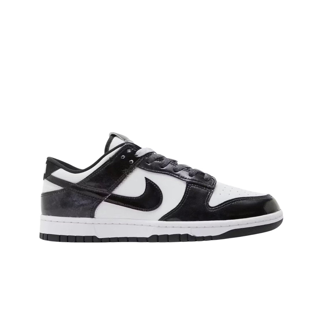 HQ1965-100 Nike Dunk Low SE White Black