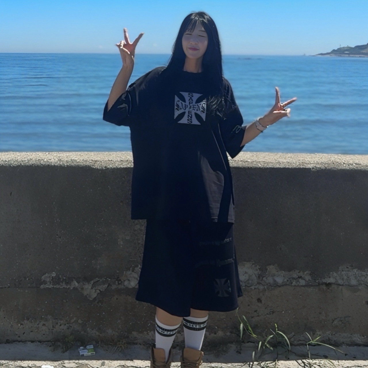 [KREAM 단독] Sapiens Neo Sapiens Over Fit Short Sleeves Black, [KREAM 단독][예약 배송] Sapiens Engineered Over Fit Shorts Black 착용 스타일 - 2