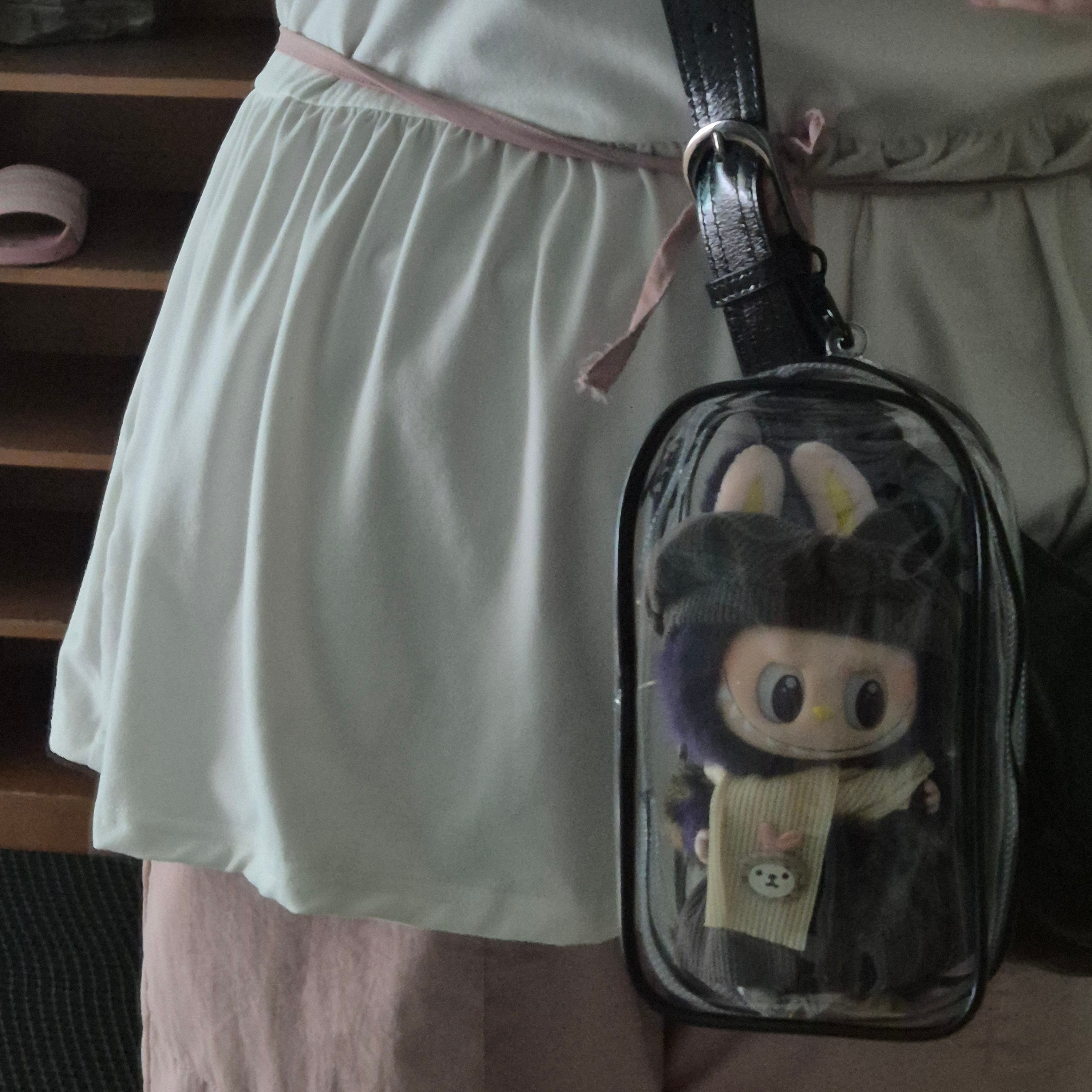 Pop Mart Labubu x Pronounce Lucky Fairy Toy Keyring 착용 스타일 - 2