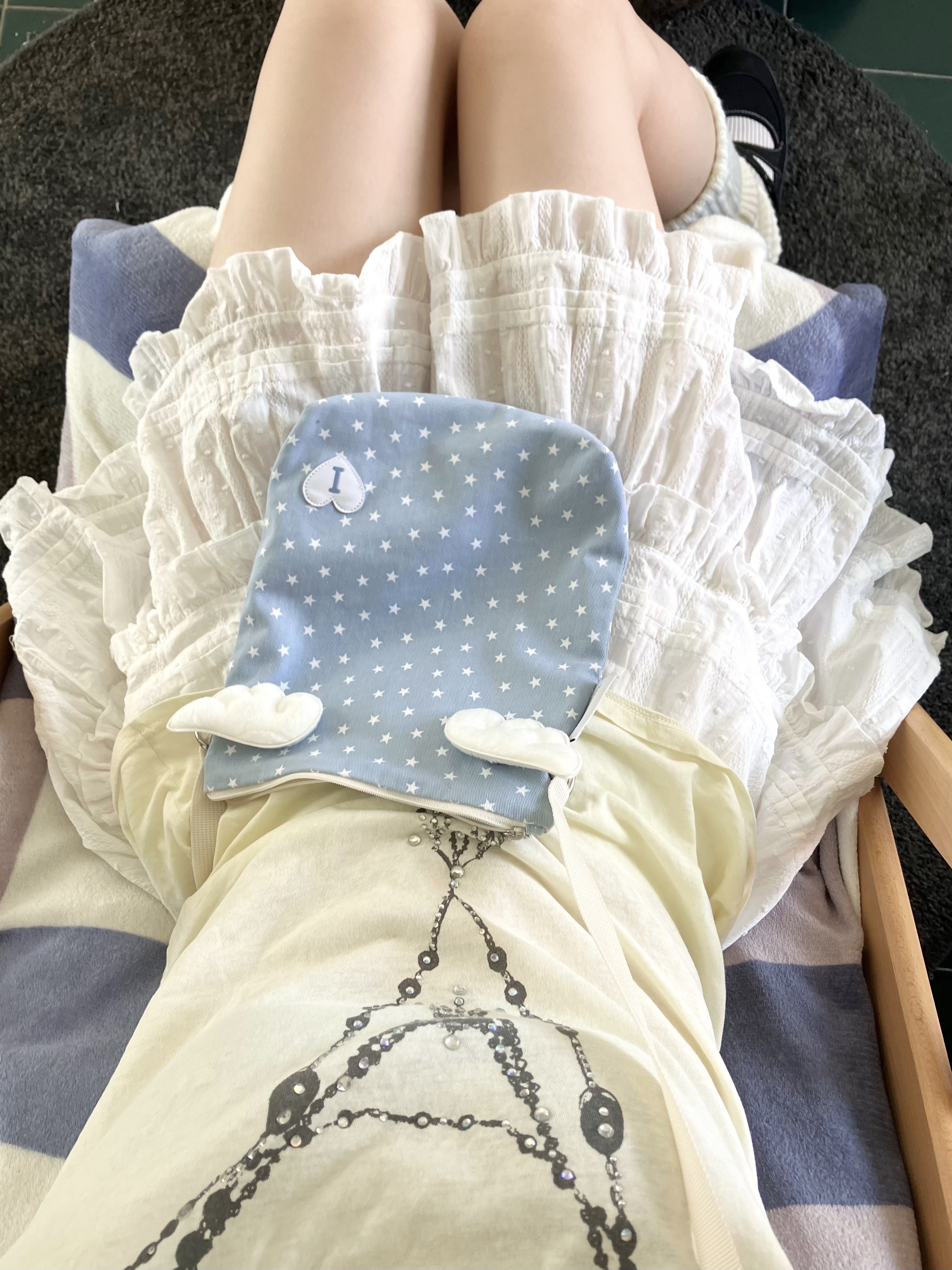 Isummerly Koi Cross Bag Sky 착용 스타일 - 1