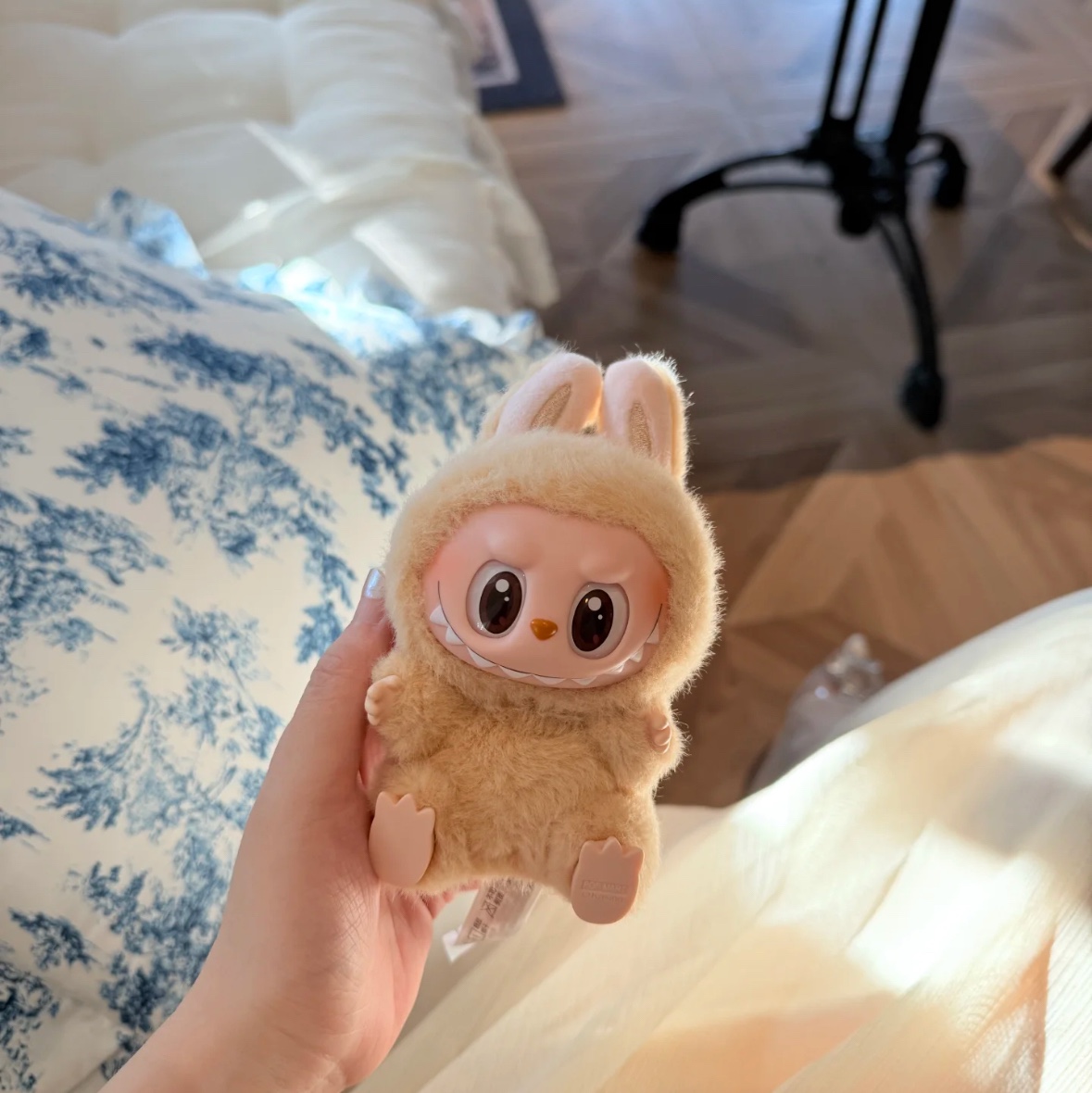 Pop Mart Labubu Let's Play Together Doll Series Baba Keyring (Opened Case) 착용 스타일 - 2