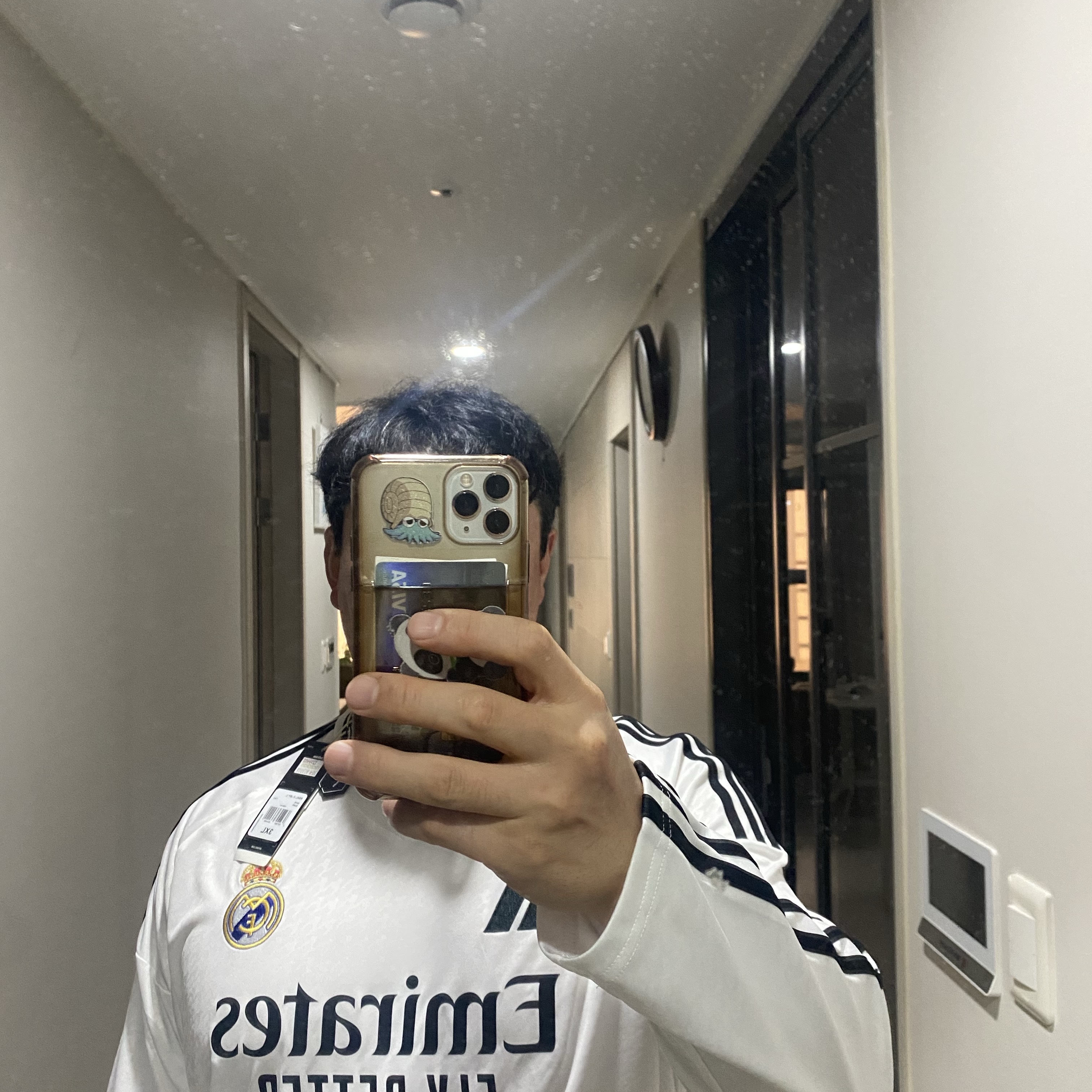 Adidas Real Madrid 2024/25 Home Long Sleeve Jersey White - KR Sizing (Non Marking Ver.) 착용 스타일