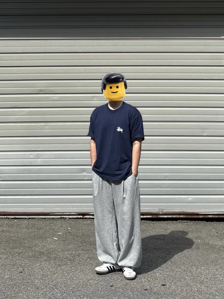Stussy Basic Stussy T-Shirt Navy 2024, 2025, Adidas Samba OG Cloud White 착용 스타일
