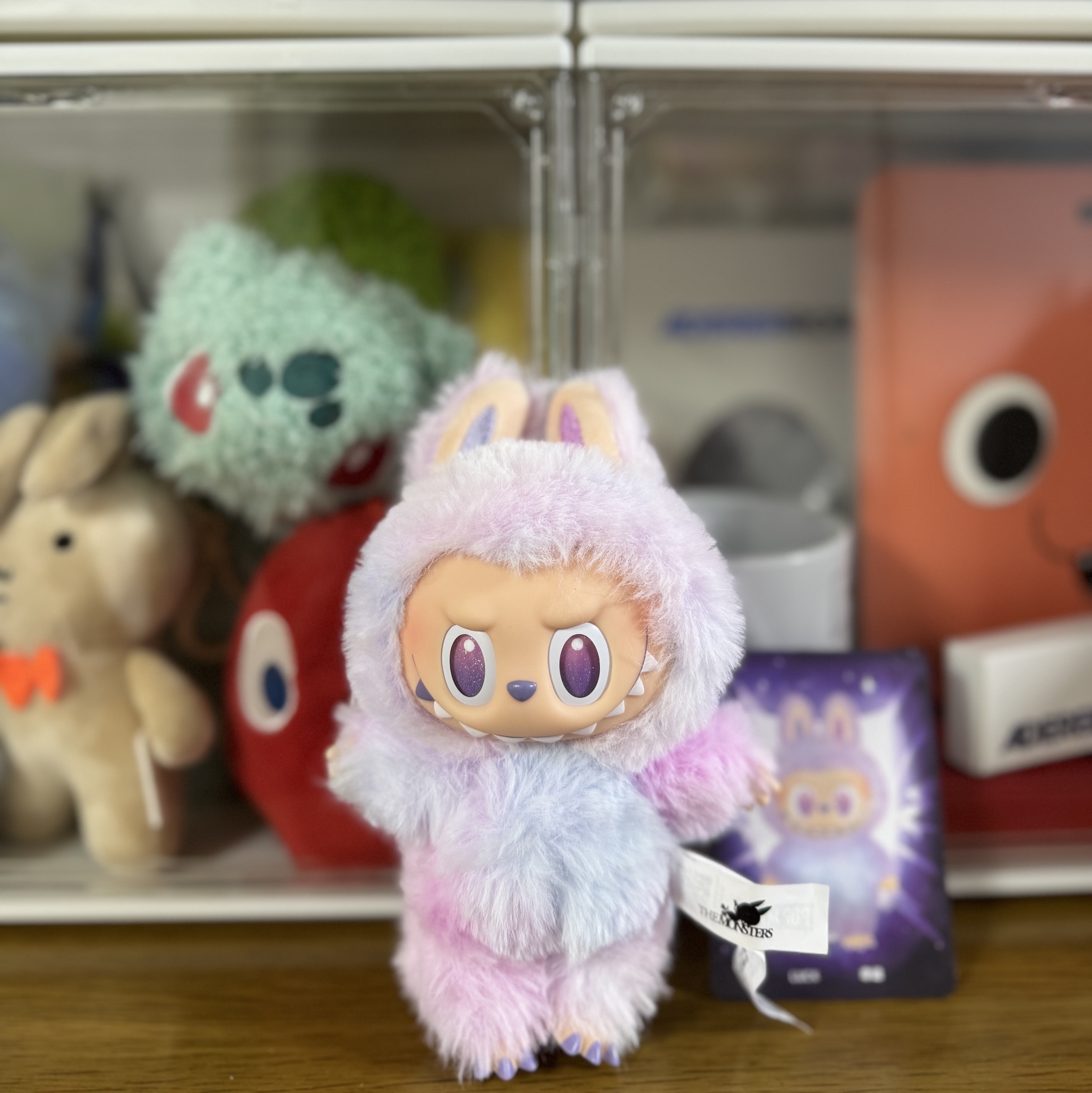 Pop Mart Labubu The Monsters Highlight Series Luck Keyring (Opened Case) 착용 스타일
