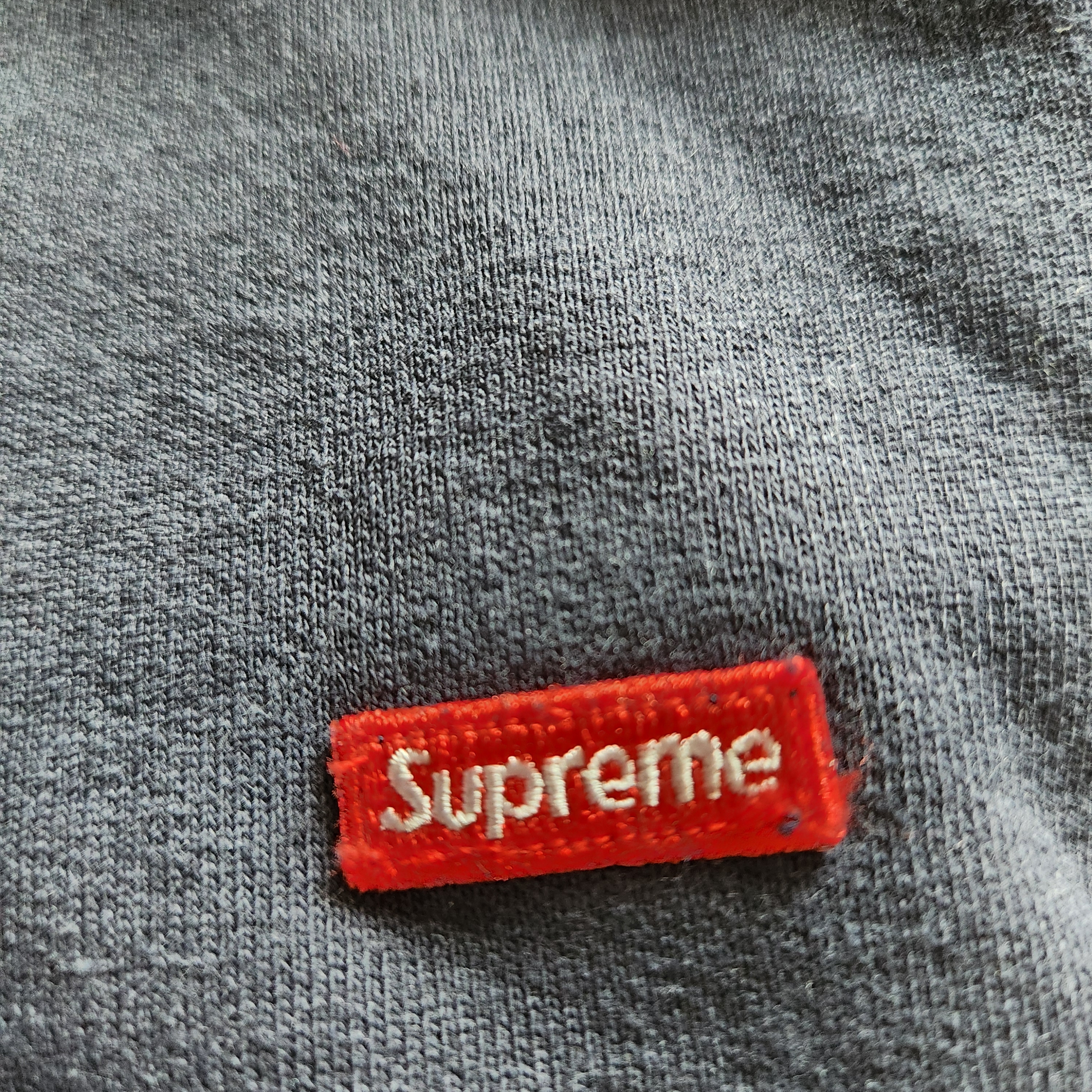 Supreme Small Box Half Zip Pullover Navy - 25SS 착용 스타일