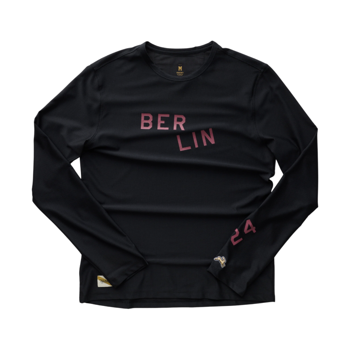 MT2232 Tracksmith Berlin Long Sleeve Black
