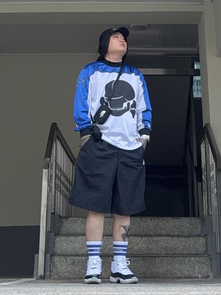 Supreme Mesh Sunshield Camp Cap Black - 24SS, Nike Pro Dri-Fit Fitness Mock Neck Long Sleeve Top Black - Asia 착용 스타일