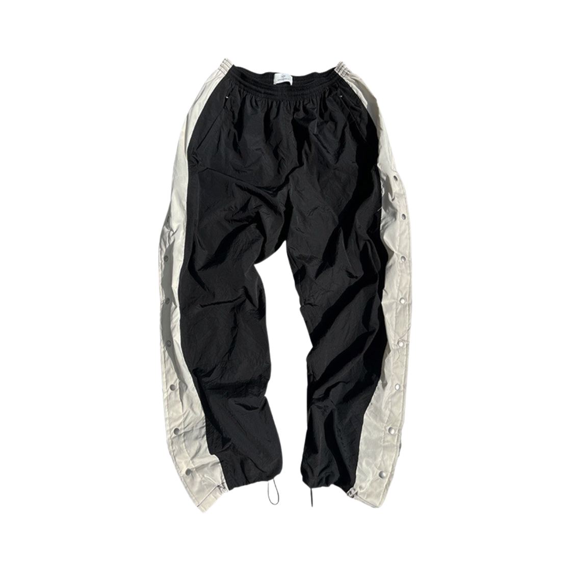 에이옵 스냅 트랙팬츠 오프화이트 블랙