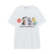 The Museum Visitor Statue T-Shirt White