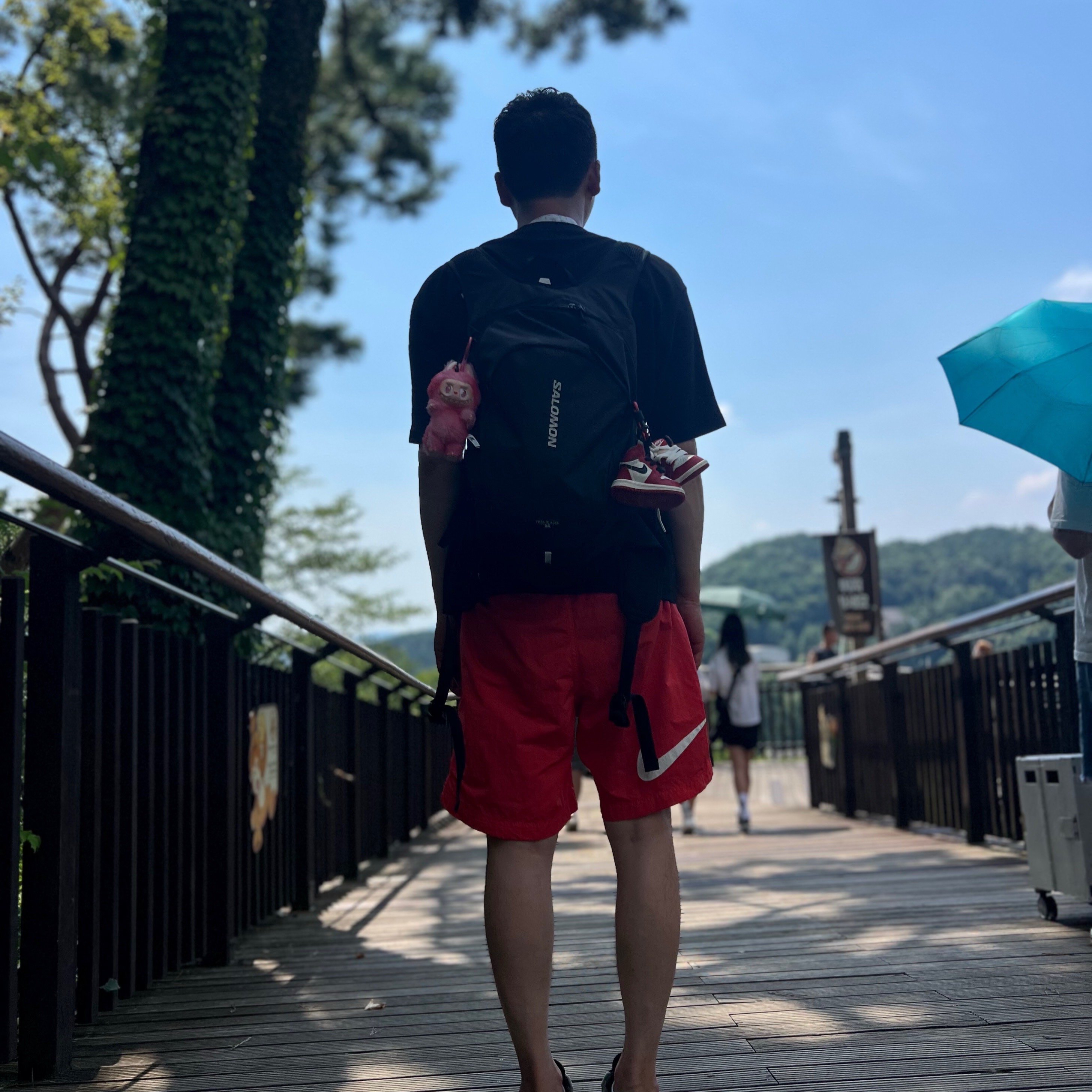 Nike x Stussy Water Shorts Habanero Red, (TD) Jordan 1 Retro High OG Chicago 2022 착용 스타일