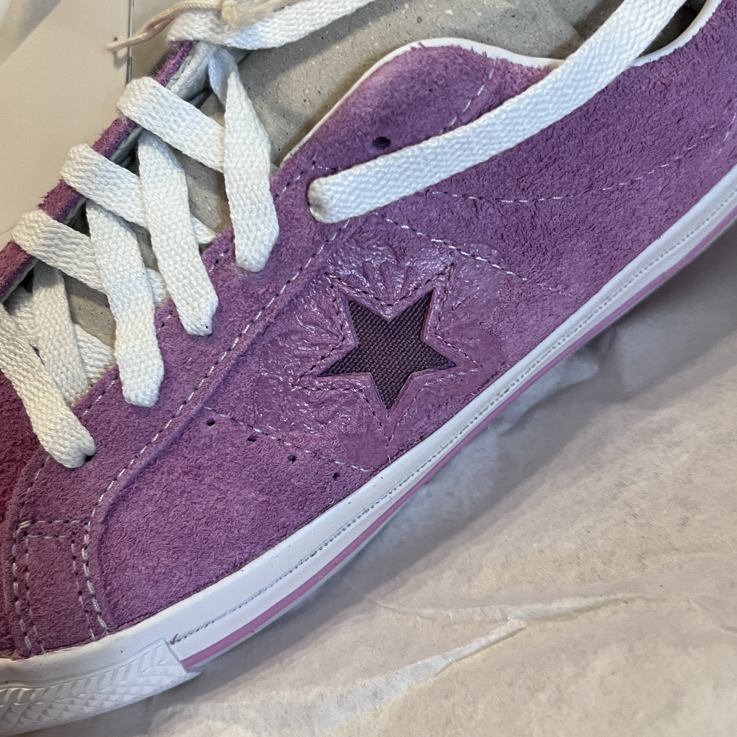 Converse One Star Pro Flower Light Orchid 착용 스타일