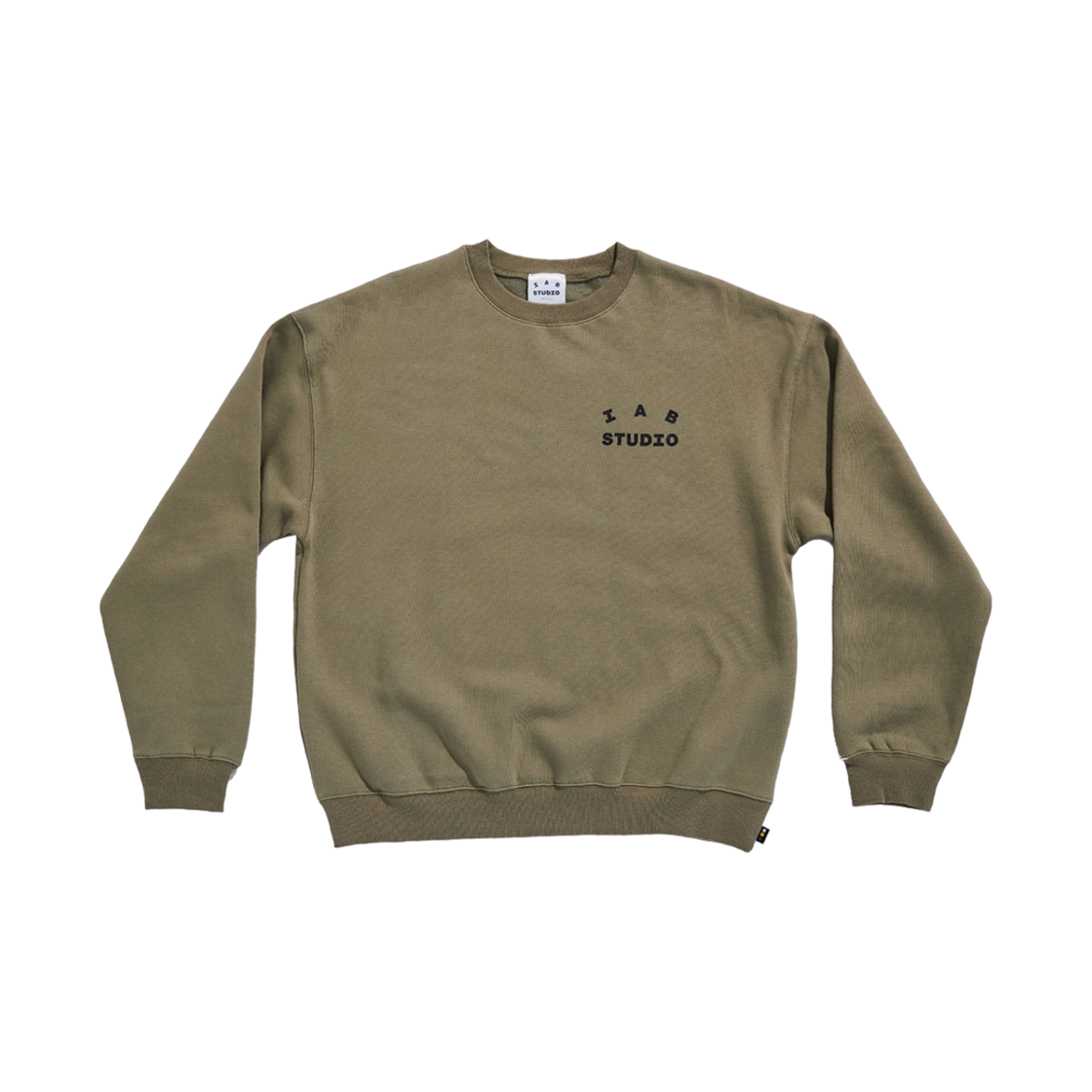 아이앱 스튜디오 스웨트셔츠 올리브 그린 - 19FW