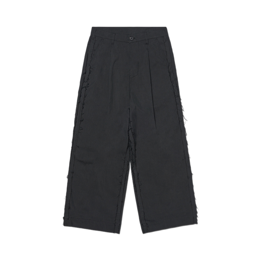 NMSS52PT07BLK NOMANUAL Rough Cut One Tuck Pants Black