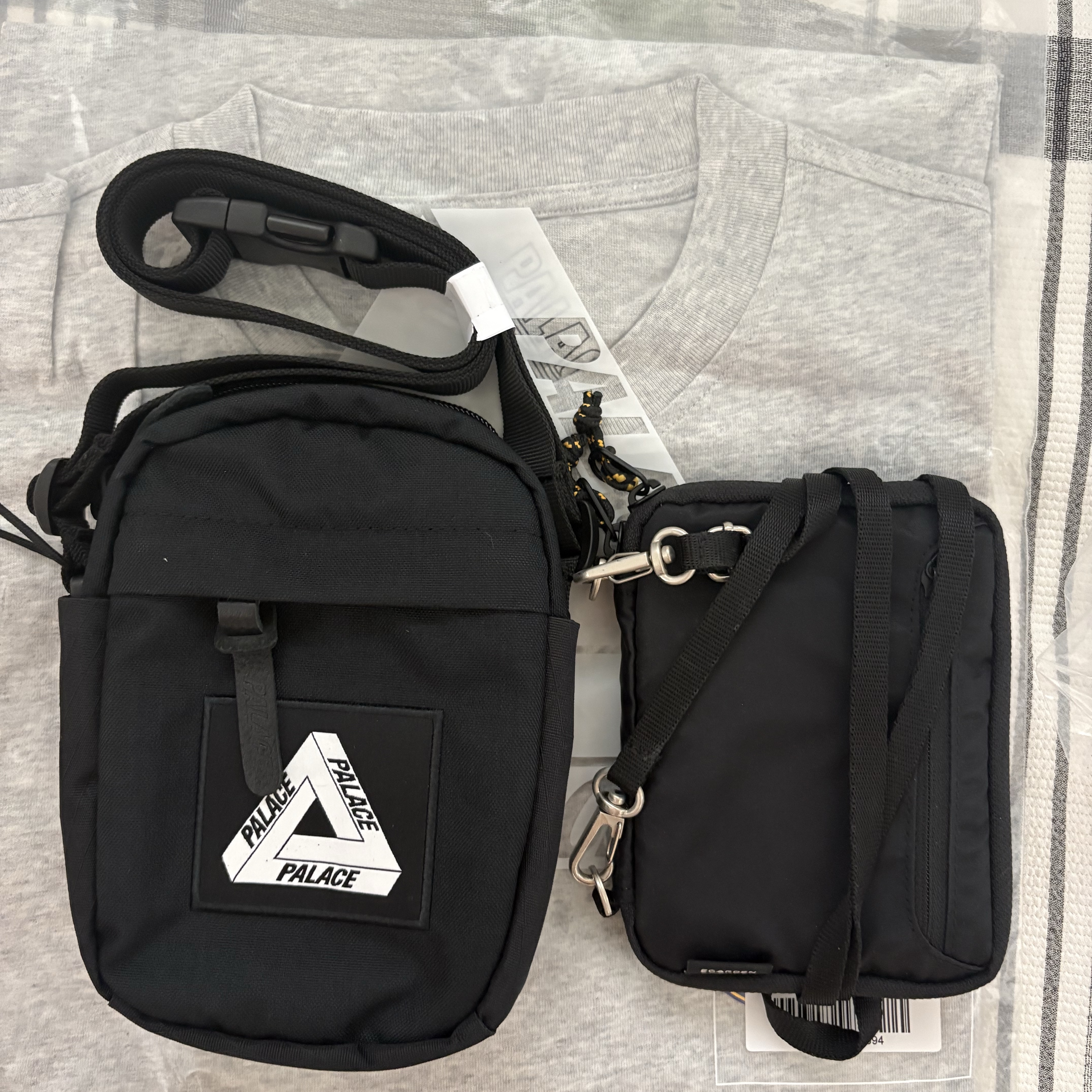 Palace Cordura Tri-Shot Bag Black - 24SS 착용 스타일