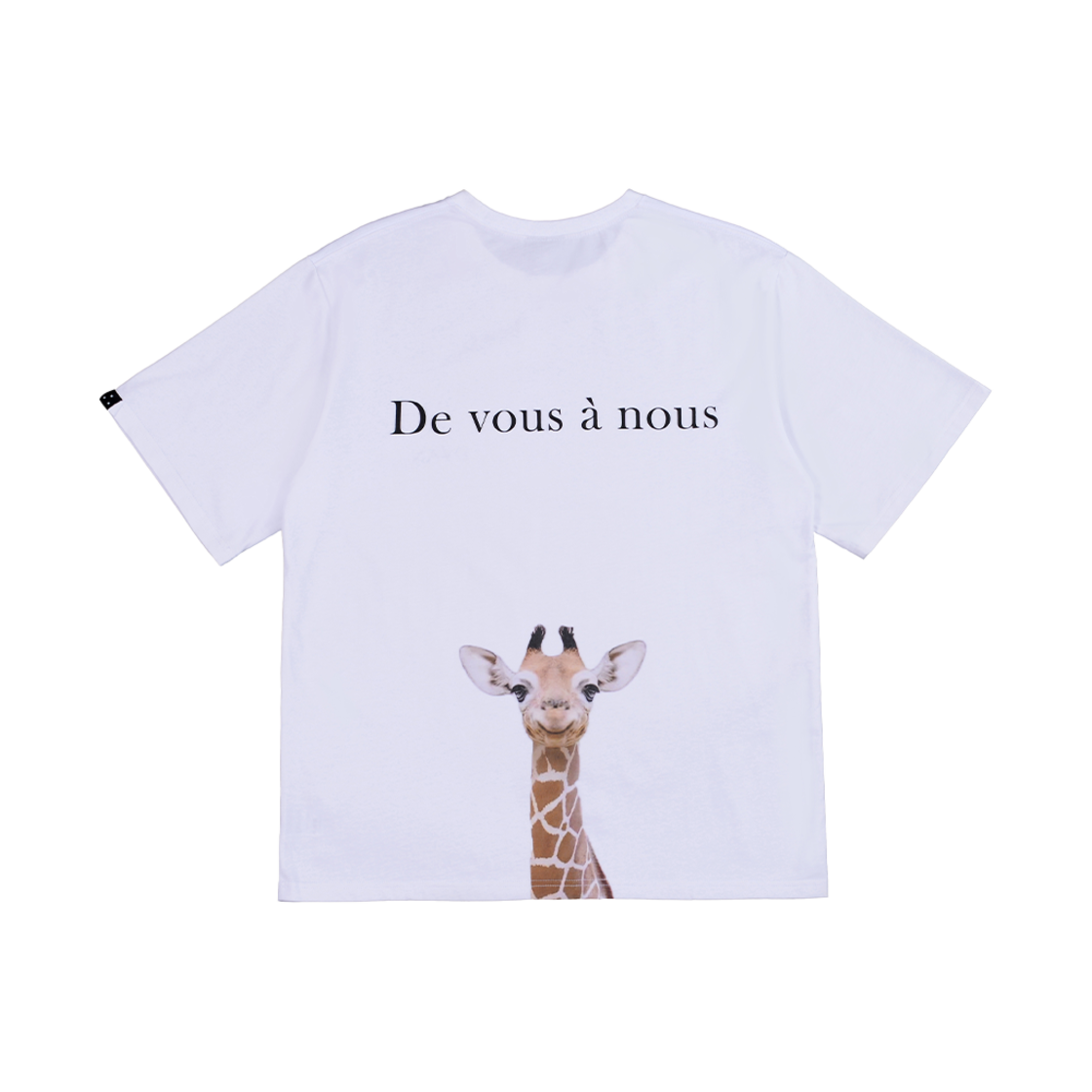 드반 지라프 그래픽 티셔츠(DVAN Giraffe Graphic T-Shirt)
