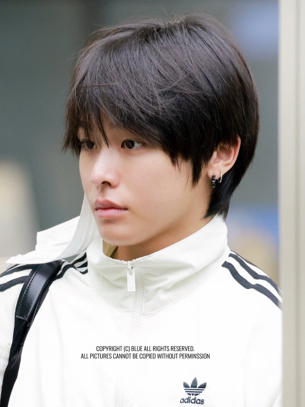 Adidas Originals Firebird Track Top Off White - KR Sizing 착용 스타일 - 3