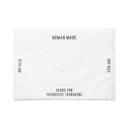 【HUMAN MADE】P/Cタブレットスリーブ16インチ ☆ベージュ ロゴ HUMAN MADE NYLON PC/TABLET CASE 16inch – HUMAN MADE Inc.