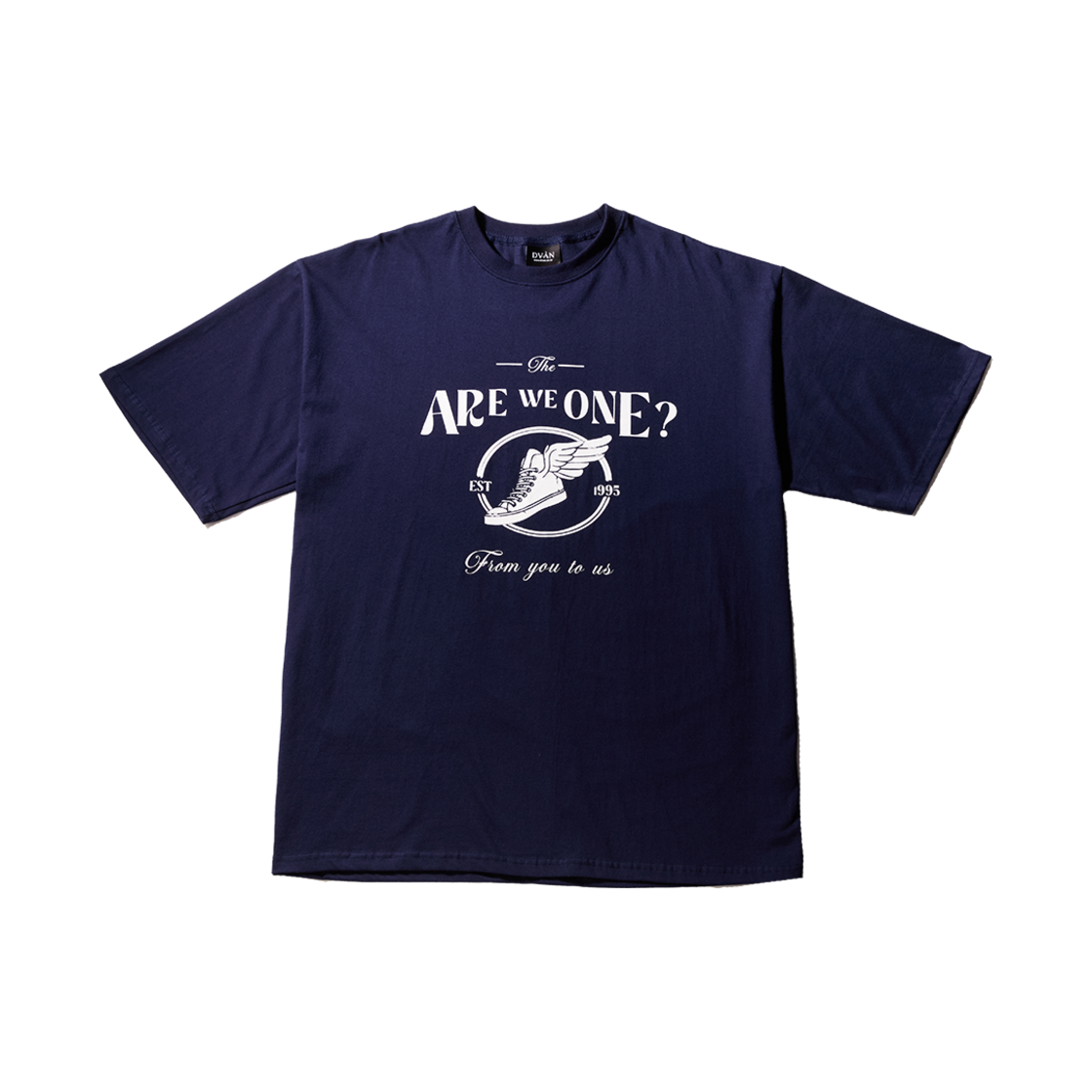 드반 알 위 원 티셔츠 네이비(DVAN Are We One Half Sleeve T-Shirt Navy)