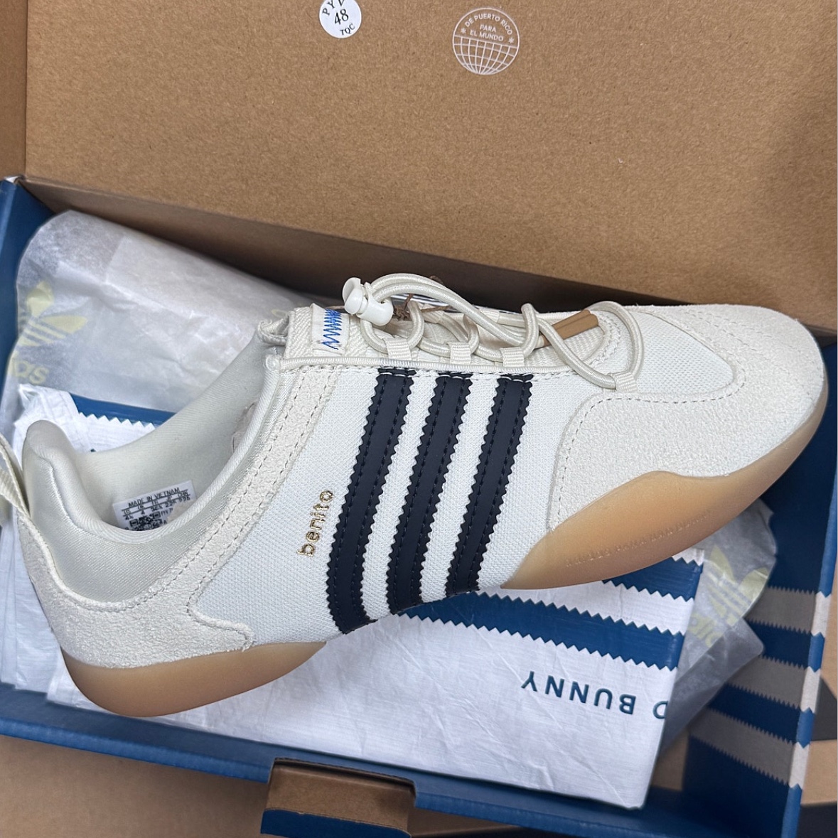 Adidas x Bad Bunny Ballerina Off White Core Black 착용 스타일