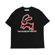 The Museum Visitor Rabbit Printed T-Shirt Black - 23PS