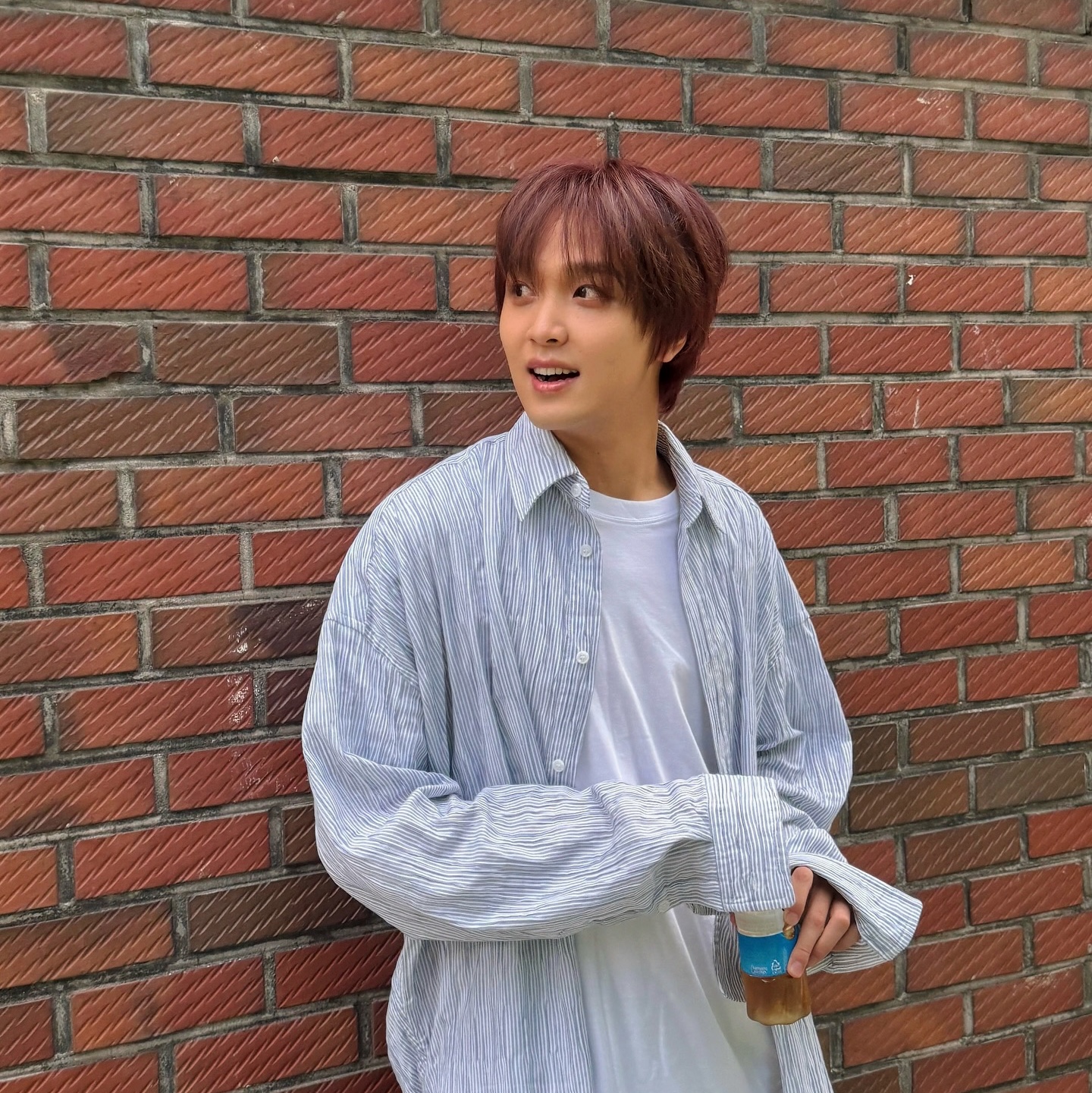 Nonnod Flexible string tucked stripe shirt Navy, Nonnod Flexible string tucked stripe shirt Sky blue 착용 스타일