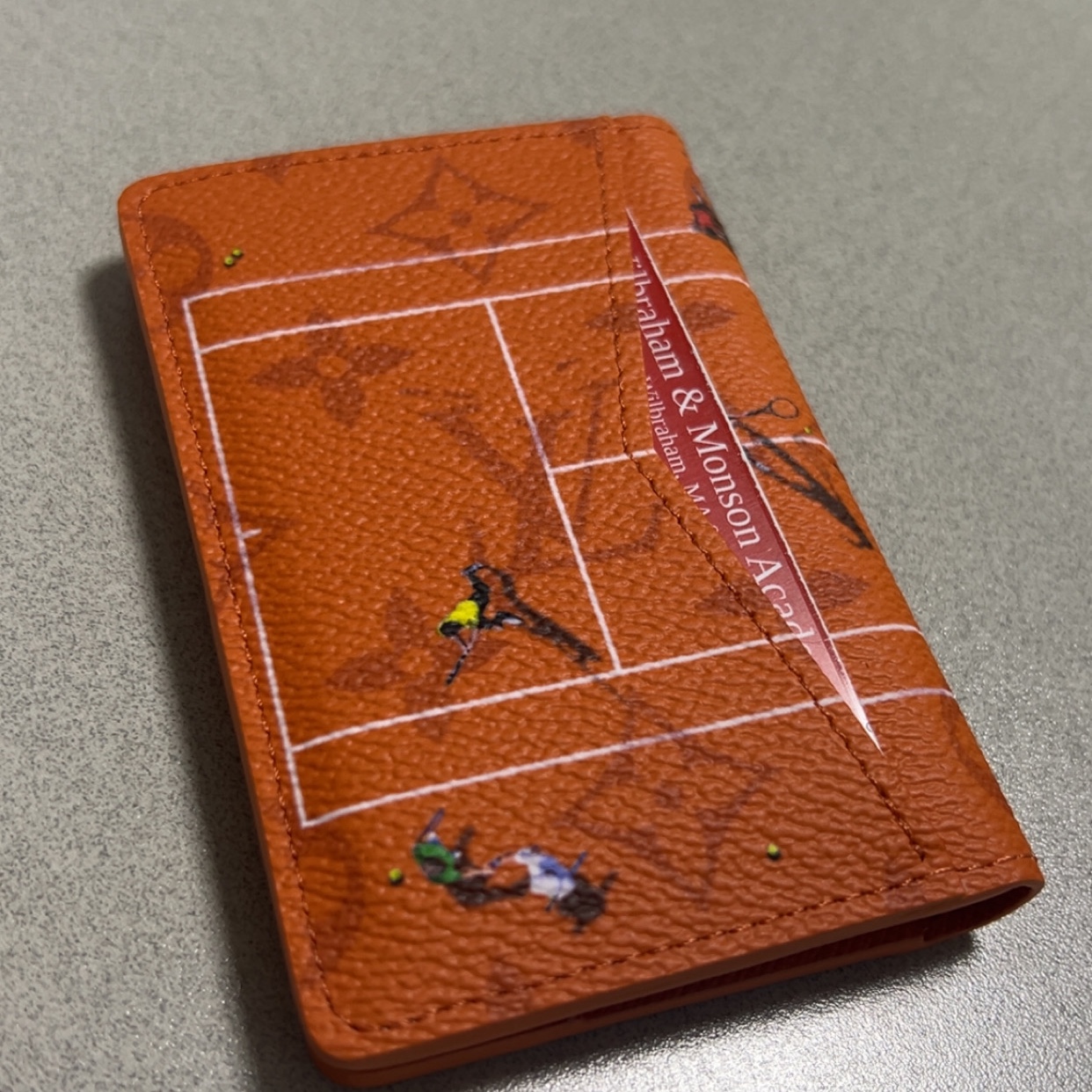 Louis Vuitton Pocket Organizer Brick Red 착용 스타일 - 3