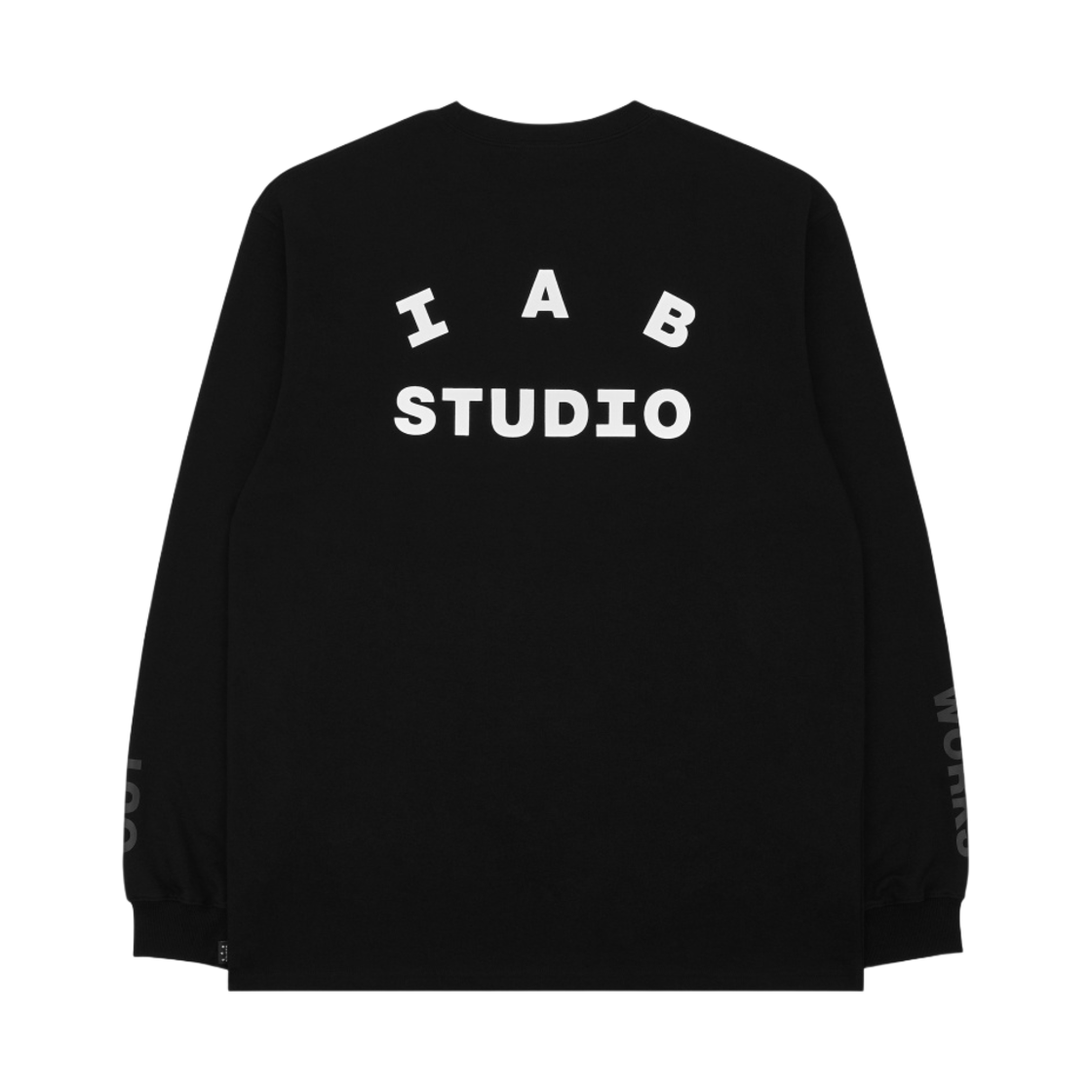 아이앱 스튜디오 롱슬리브 블랙 포 웍스아웃(IAB Studio Long Sleeve Black for Worksout)