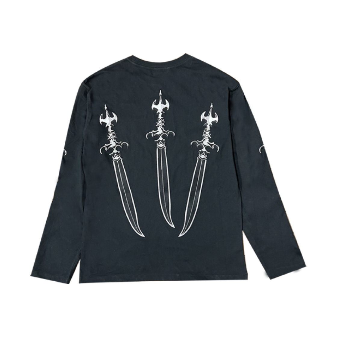 떠그 클럽 아랍 스워드 슬리브 블랙(Thug Club Arab Sword Sleeve Black)