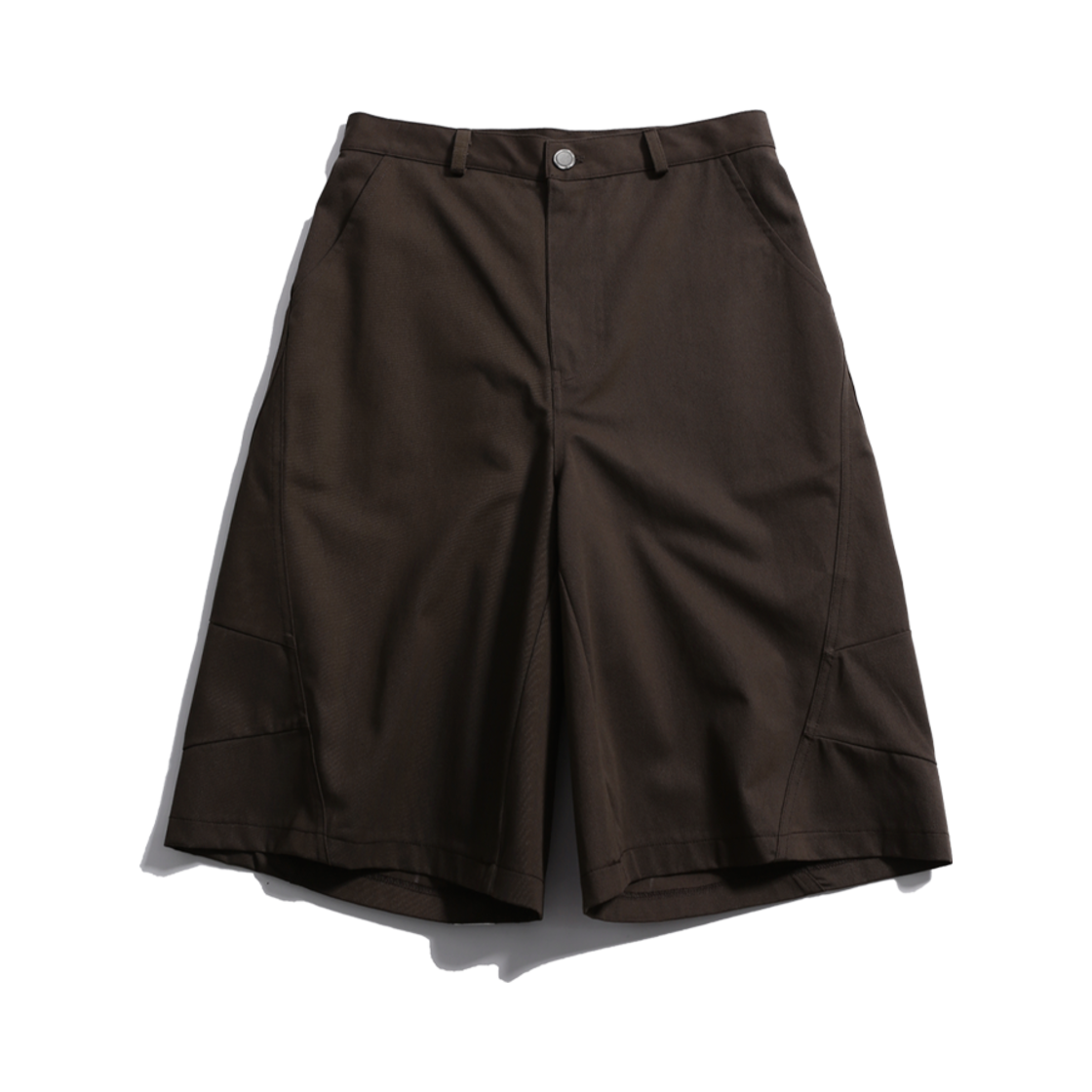 비피투디스오더 사이드 절개 버뮤다 팬츠 브라운