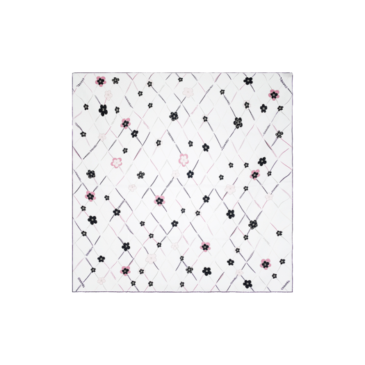 ITF9UGPFHPAQ Chanel Flower Pattern Square Scarf 90 White/Multicolor