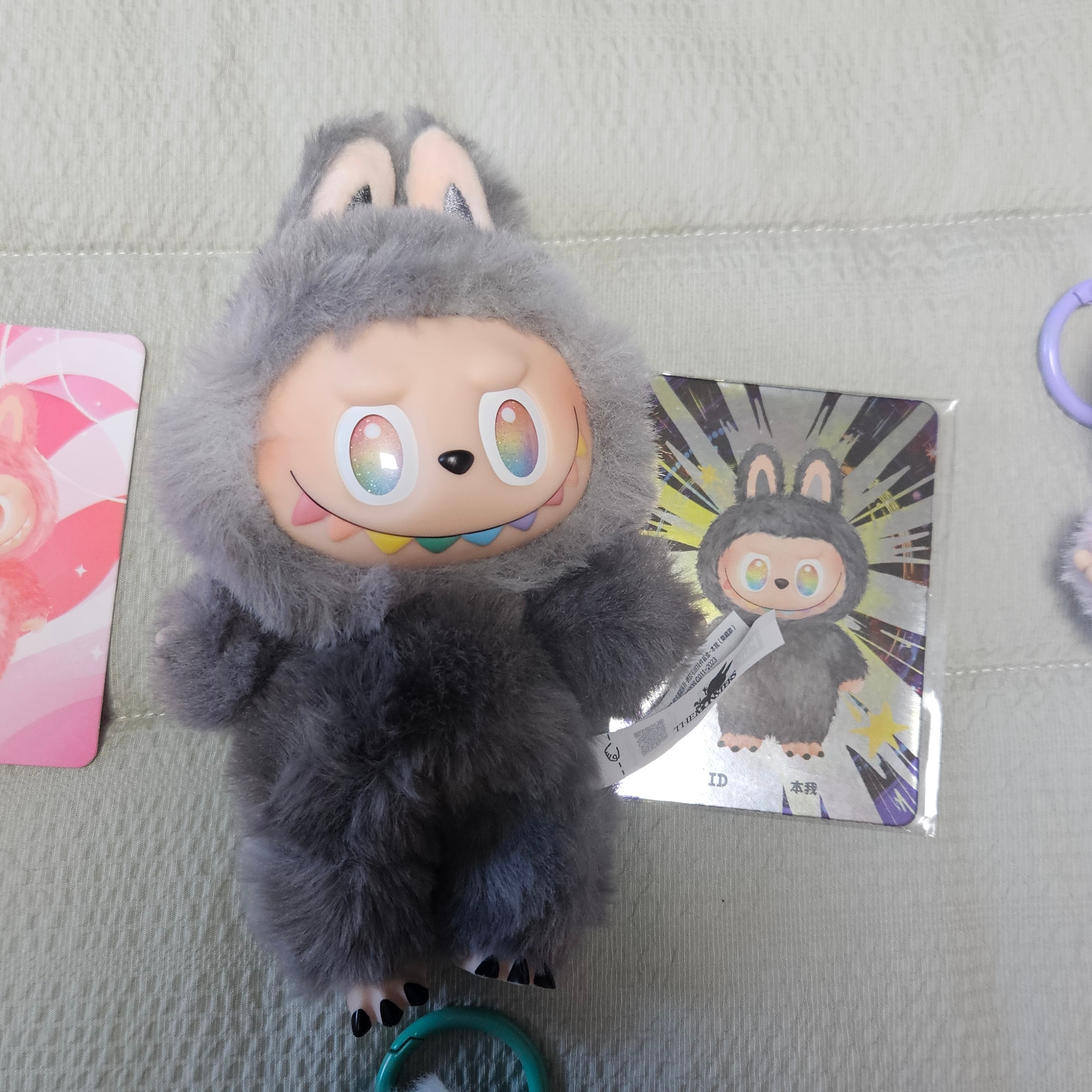 Pop Mart Labubu The Monsters Highlight Series Sealed Case (6 Blind Boxes), Pop Mart Labubu Let's Play Together Doll Series Sealed Case (6 Blind Boxes) 착용 스타일 - 4