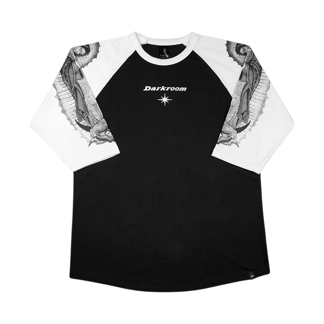 디키즈 x 다크룸 스튜디오 래글런 3/4 슬리브 티셔츠 블랙(Dickies x Darkr8m Studio Raglan 3/4 Sleeve T-Shirt Black)