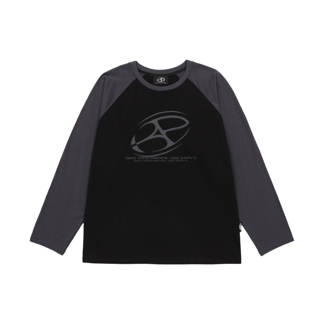 비피투디스오더 빅 그래픽 로고 래글런 오버핏 롱 슬리브 블랙