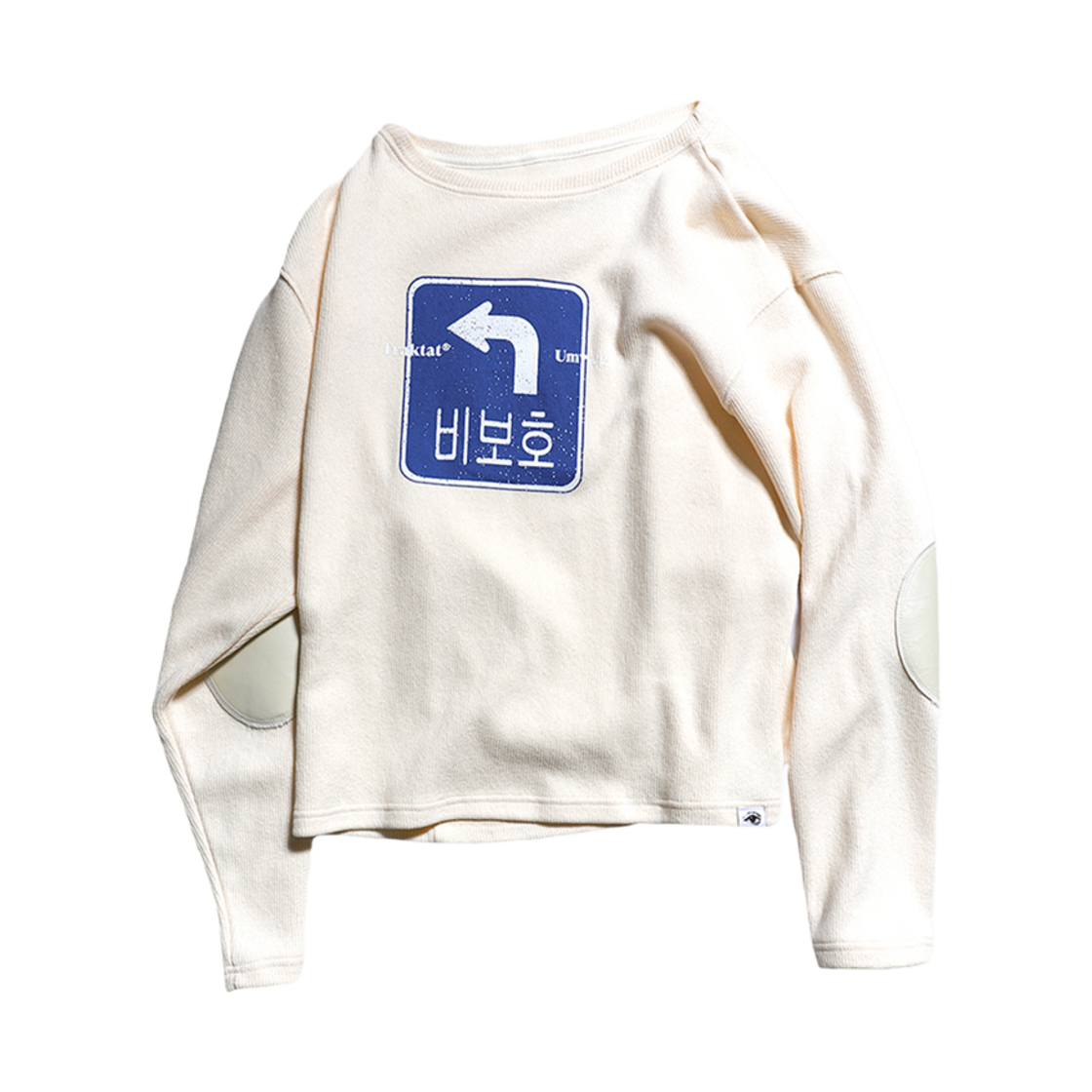 트락타트 비보호 좌회전 엘보우 패치 보트넥 롱슬리브 크림(Traktat Unprotected Left Turn Elbow Patch Boat Neck Long Sleeve Cream)