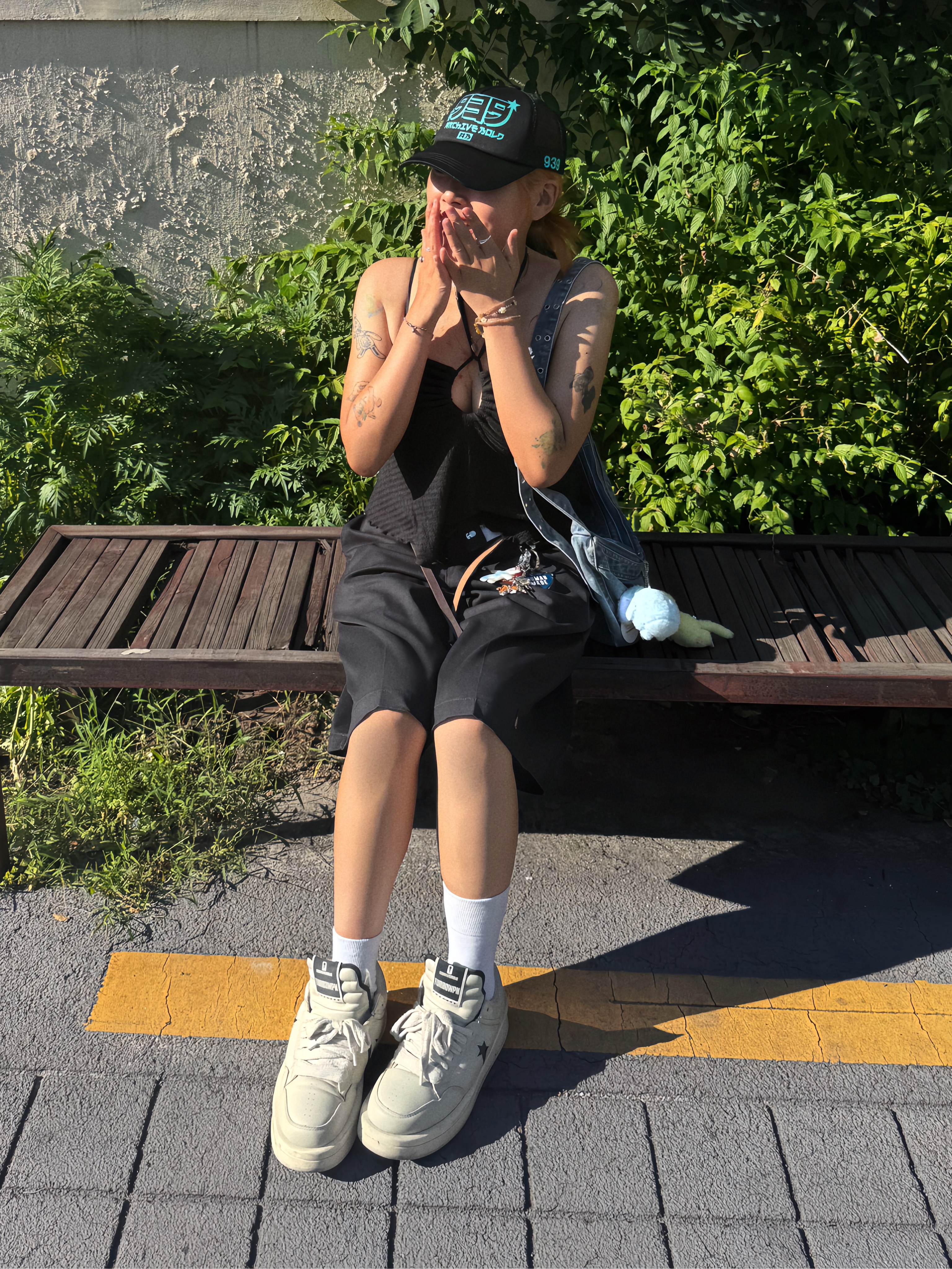 Converse x Drkshdw Turbowpn Ox Pelican, Thisisneverthat x Grateful Dead Dancing Bears Keychain Silver 착용 스타일 - 4