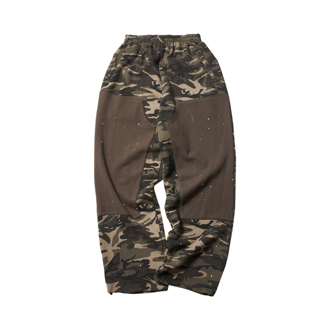 25SPGFPT03BR Garments Fab Camo Carpenter Painted Sweatpants Brown