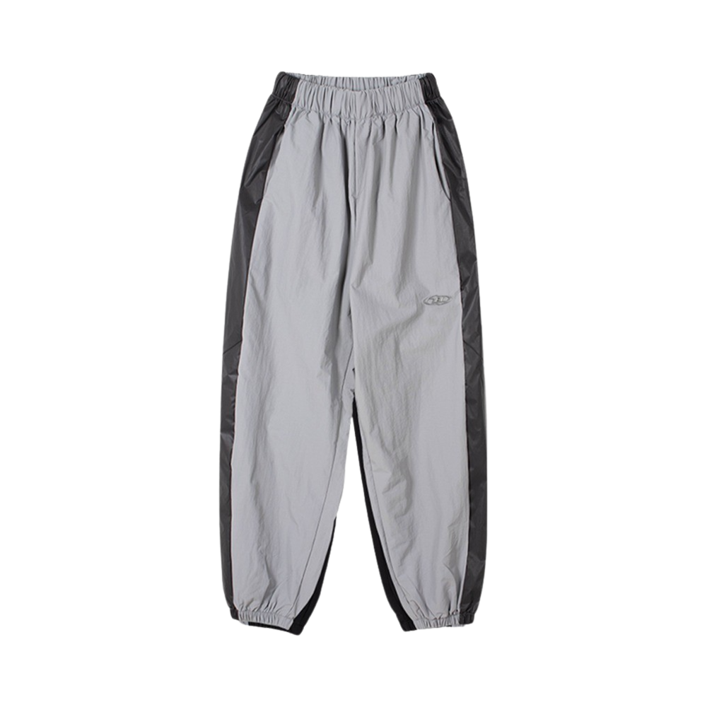 BE1MLP204GY BORN TO WIN Chrome Nylon Block Pants Grey - 대표 이미지 #1