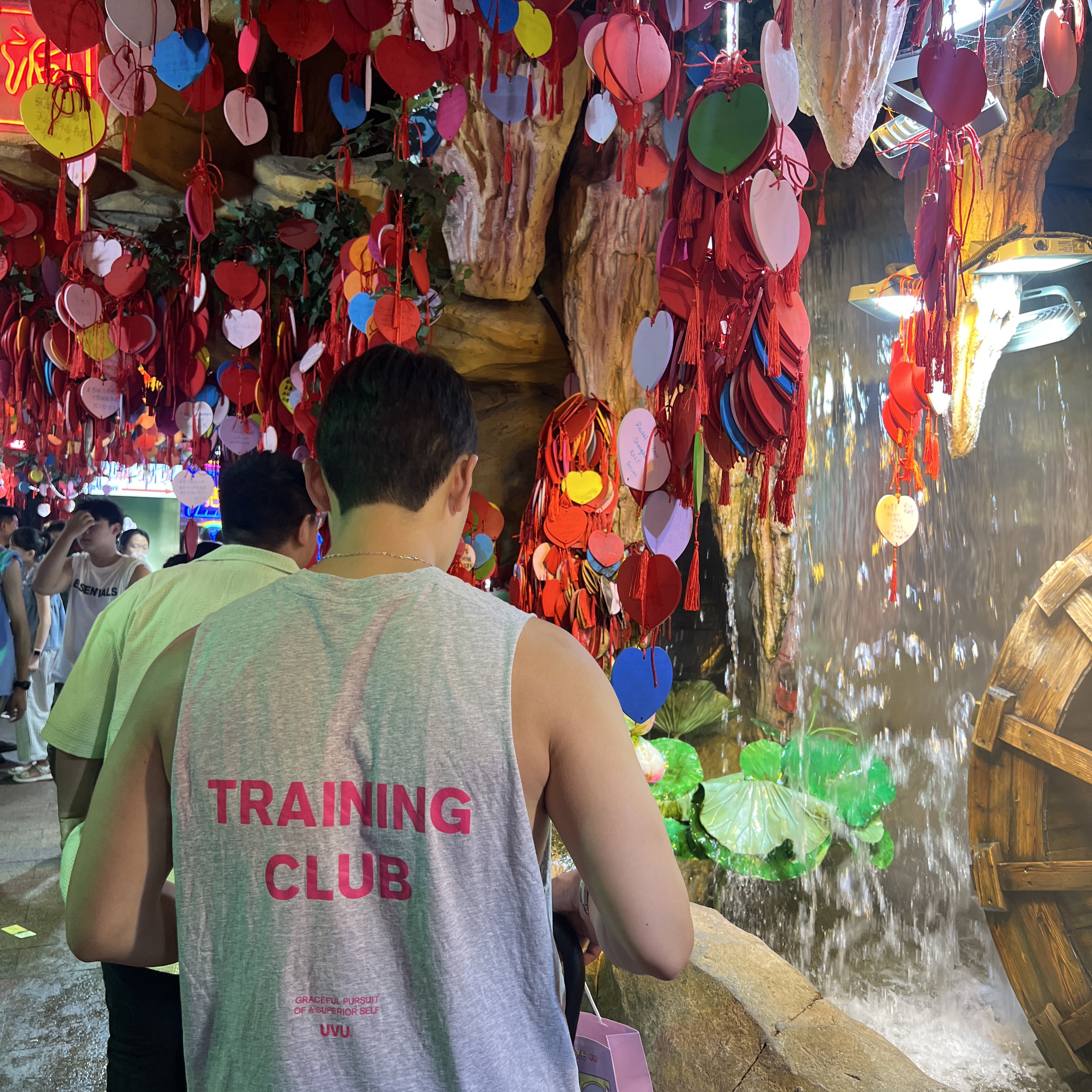 UVU Training Club Cut Off Grey Marl 착용 스타일 - 4