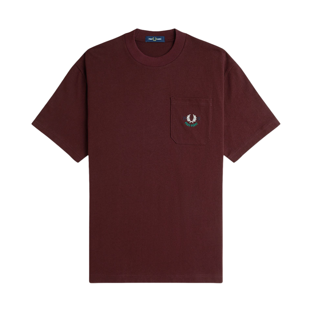 프레드페리 클럽하우스 릴렉스드 1952 티셔츠 옥스블러드(Fred Perry Clubhouse Relaxed 1952 T-Shirt Oxblood)