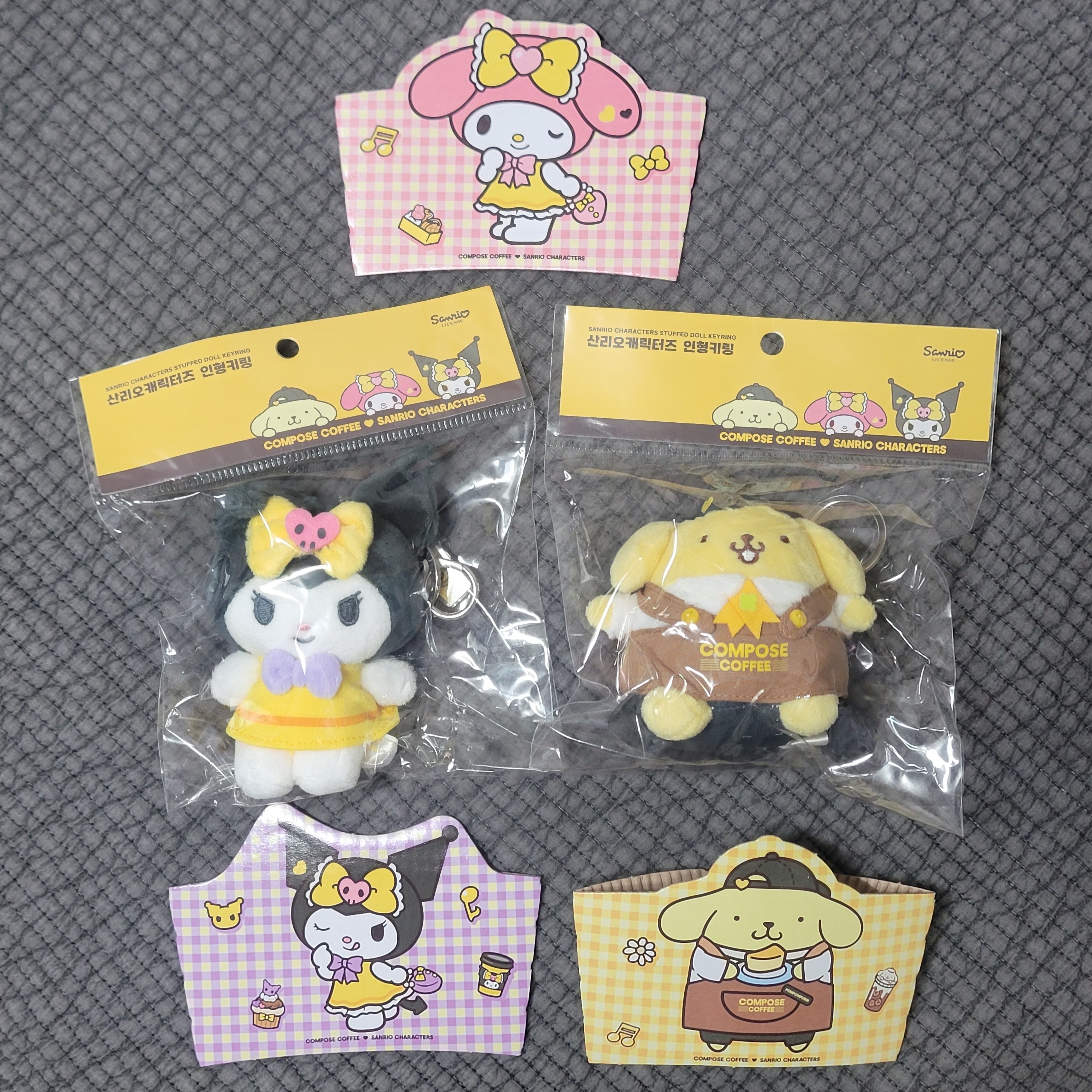Sanrio x Compose Coffee Sanrio Characters Plush Keyring Pompompurin Yellow, Sanrio x Compose Coffee Sanrio Characters Plush Keyring Kuromi Black 착용 스타일