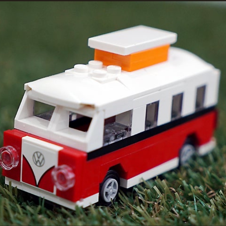 Lego Mini Volkswagen T1 Camper Van 착용 스타일