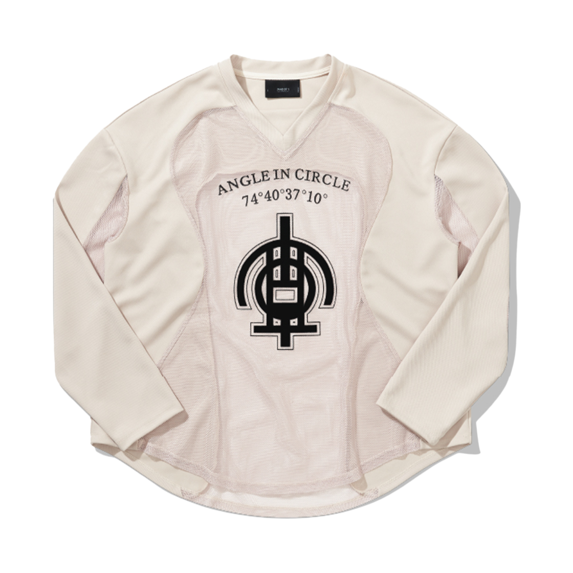 7440371_24AW_004_BE 7440-37-1 Logo Punching Mesh Long Sleeves Beige - 대표 이미지 #1