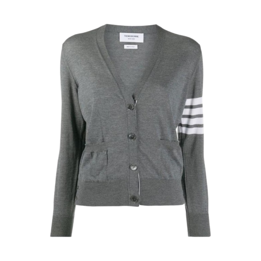 FKC334A-Y1014-035 (W) Thom Browne Sustainable Fine Merino Wool 4-Bar Relaxed Fit V-Neck Cardigan Medium Grey