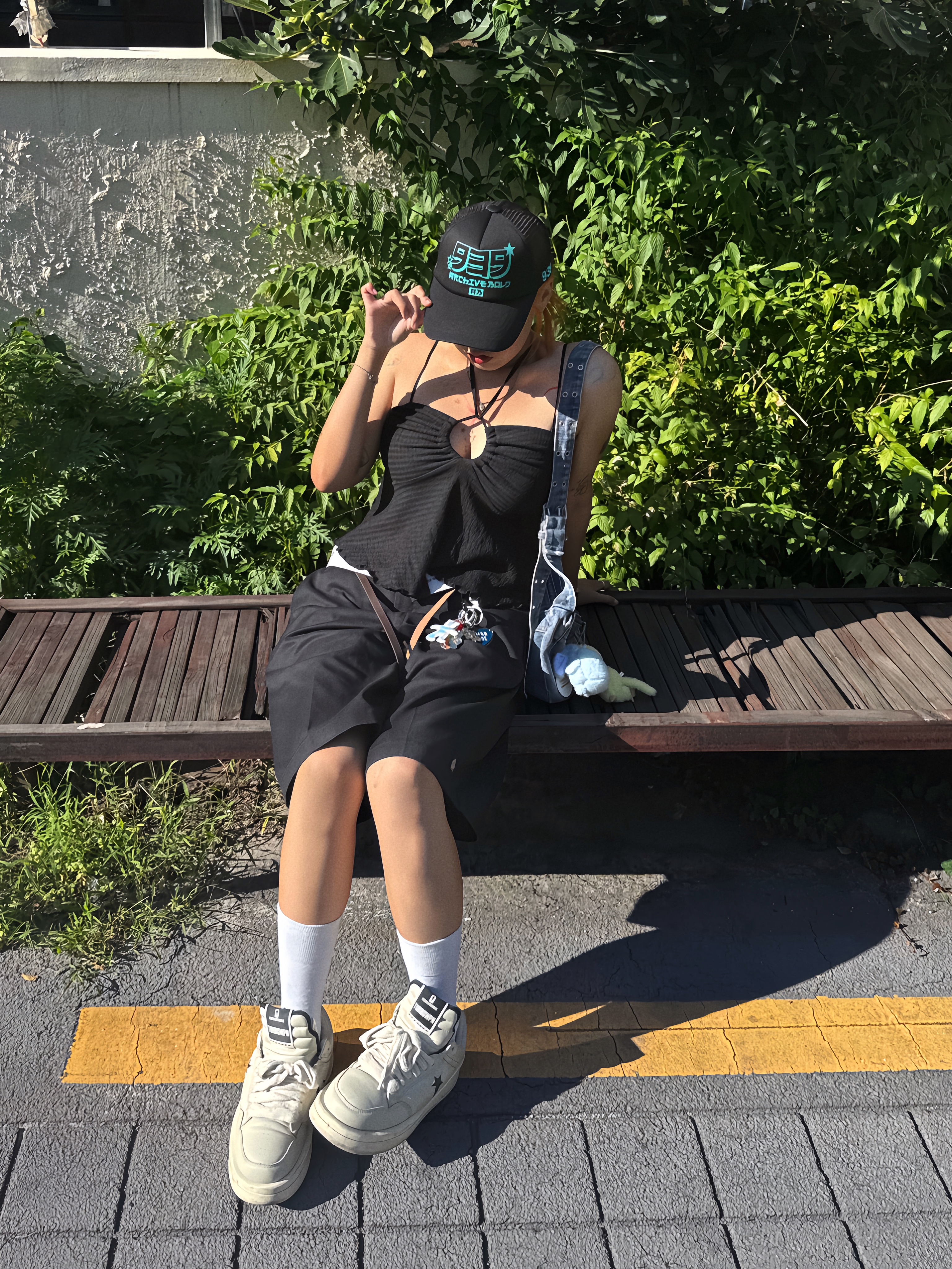 Converse x Drkshdw Turbowpn Ox Pelican, Thisisneverthat x Grateful Dead Dancing Bears Keychain Silver 착용 스타일 - 3