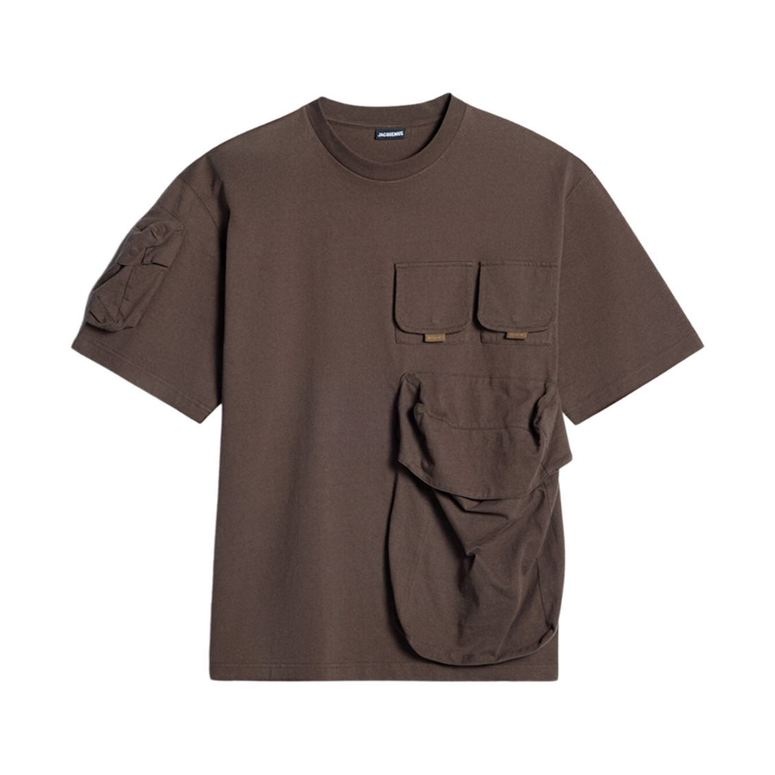 자크뮈스 르 티셔츠 볼소 유틸리티 티셔츠 다크 브라운(Jacquemus Le T-Shirt Bolso Utility T-Shirt Dark Brown) - 1