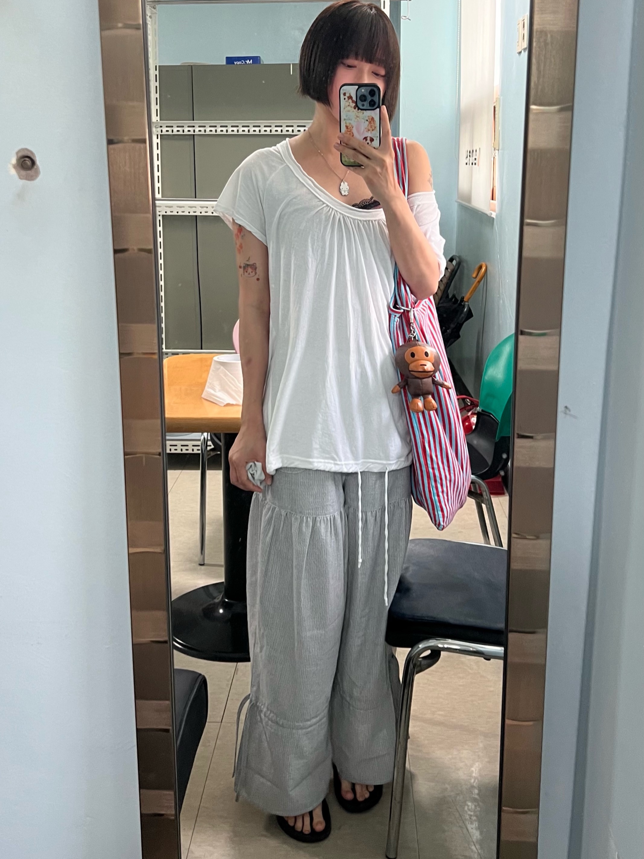 COYSEIO Shirring Rough Pants Stripe 착용 스타일