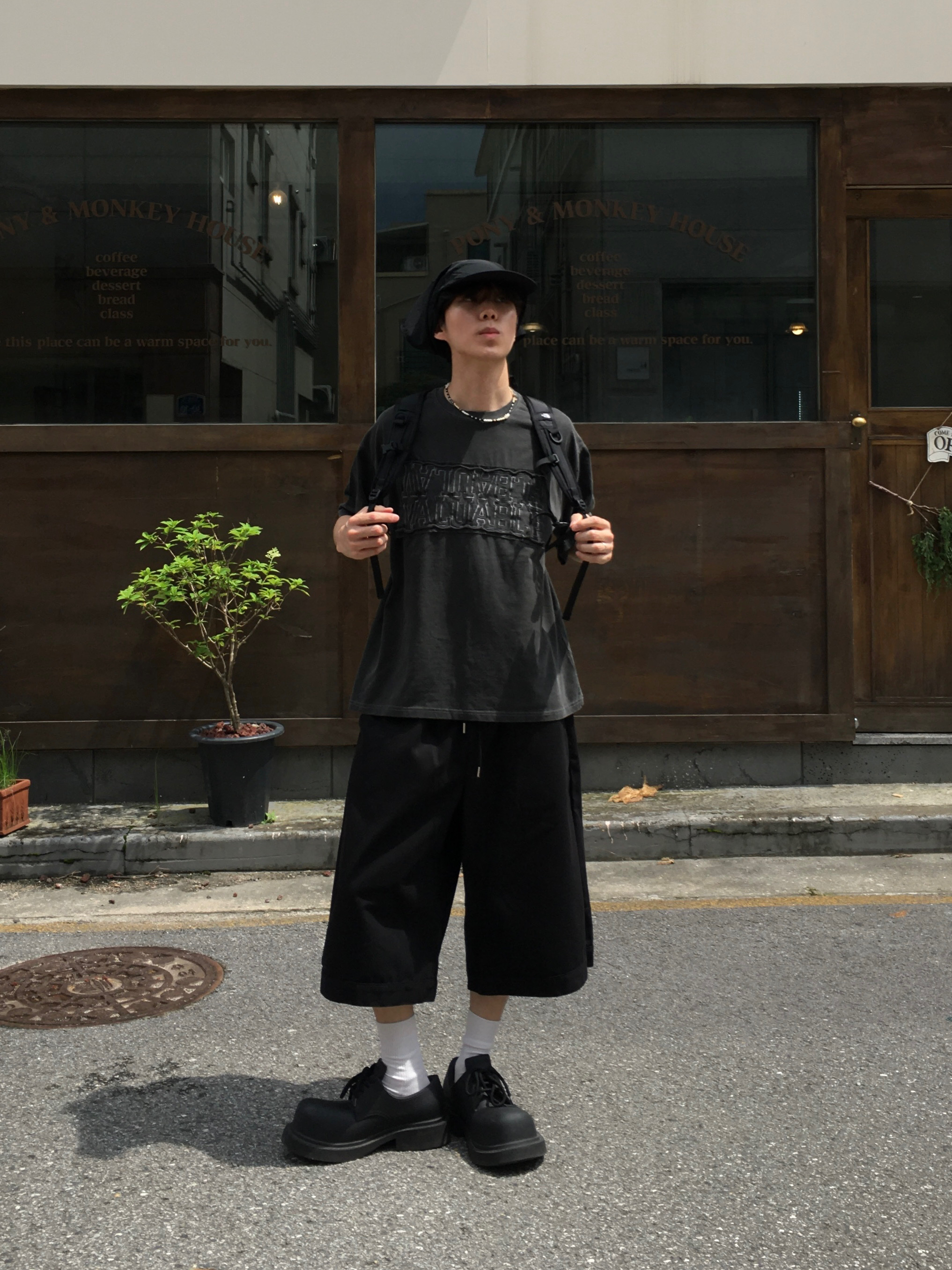 Balenciaga Steroid Derby Black 착용 스타일 - 1
