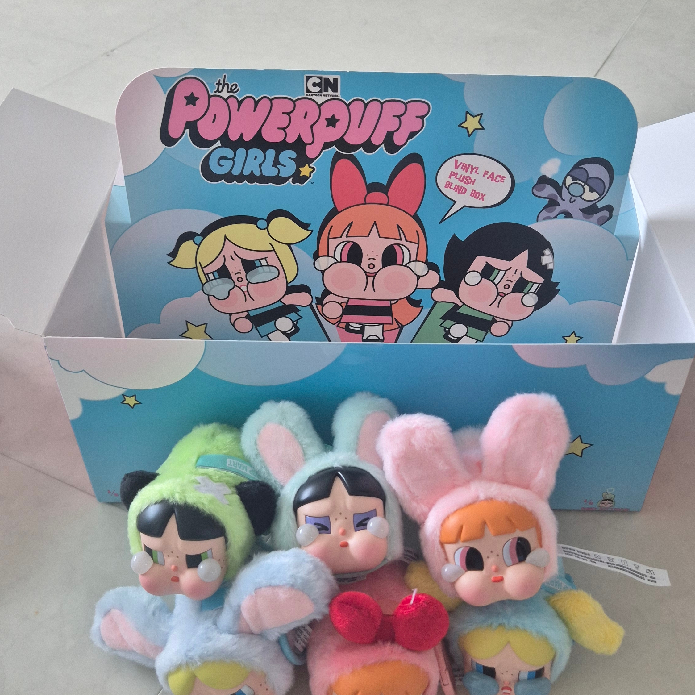 Pop Mart Crybaby x Powerpuff Girls Series Keyring Sealed Case (6 Blind Boxes) 착용 스타일 - 1