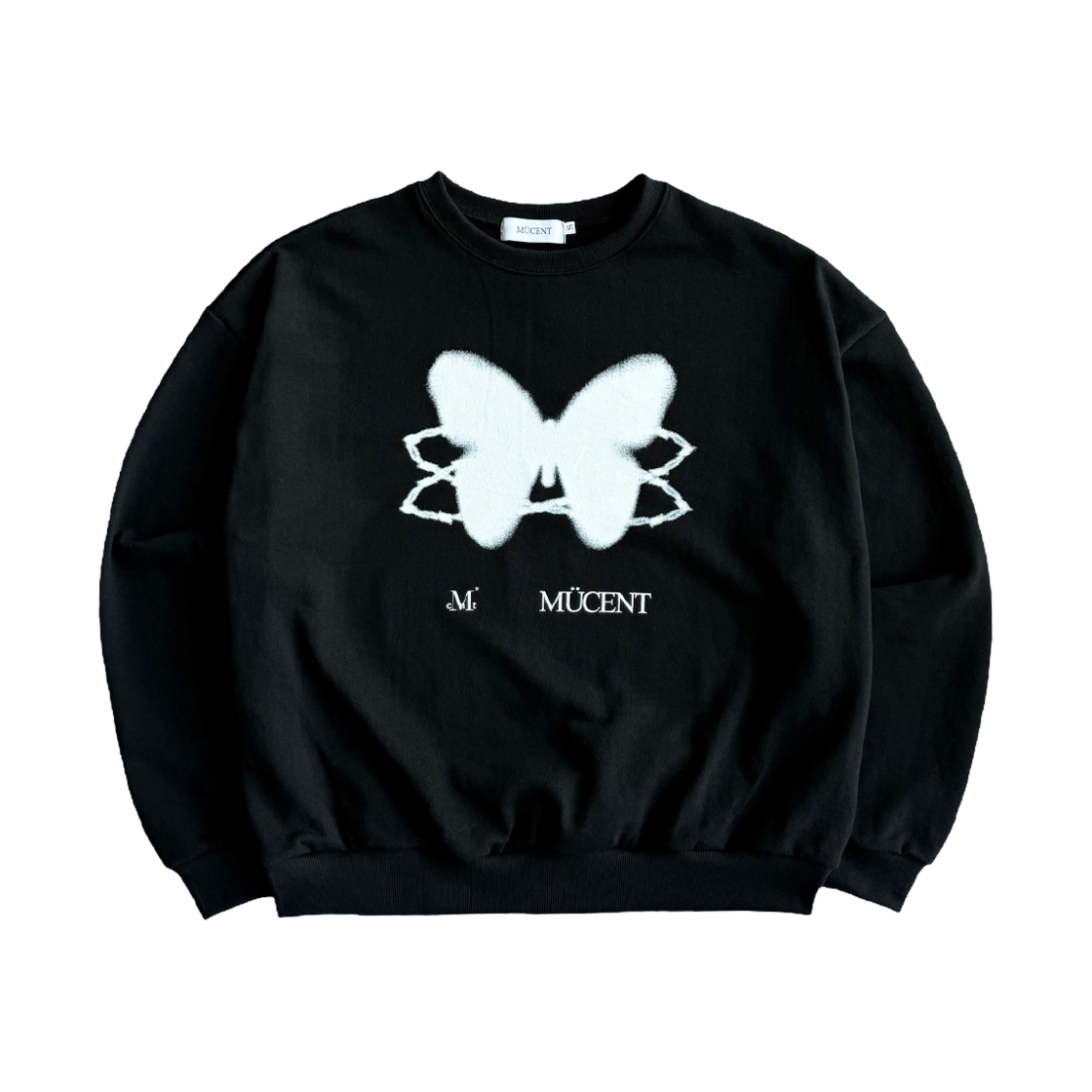 무센트 체인 버터플라이 시그니처 맨투맨 블랙