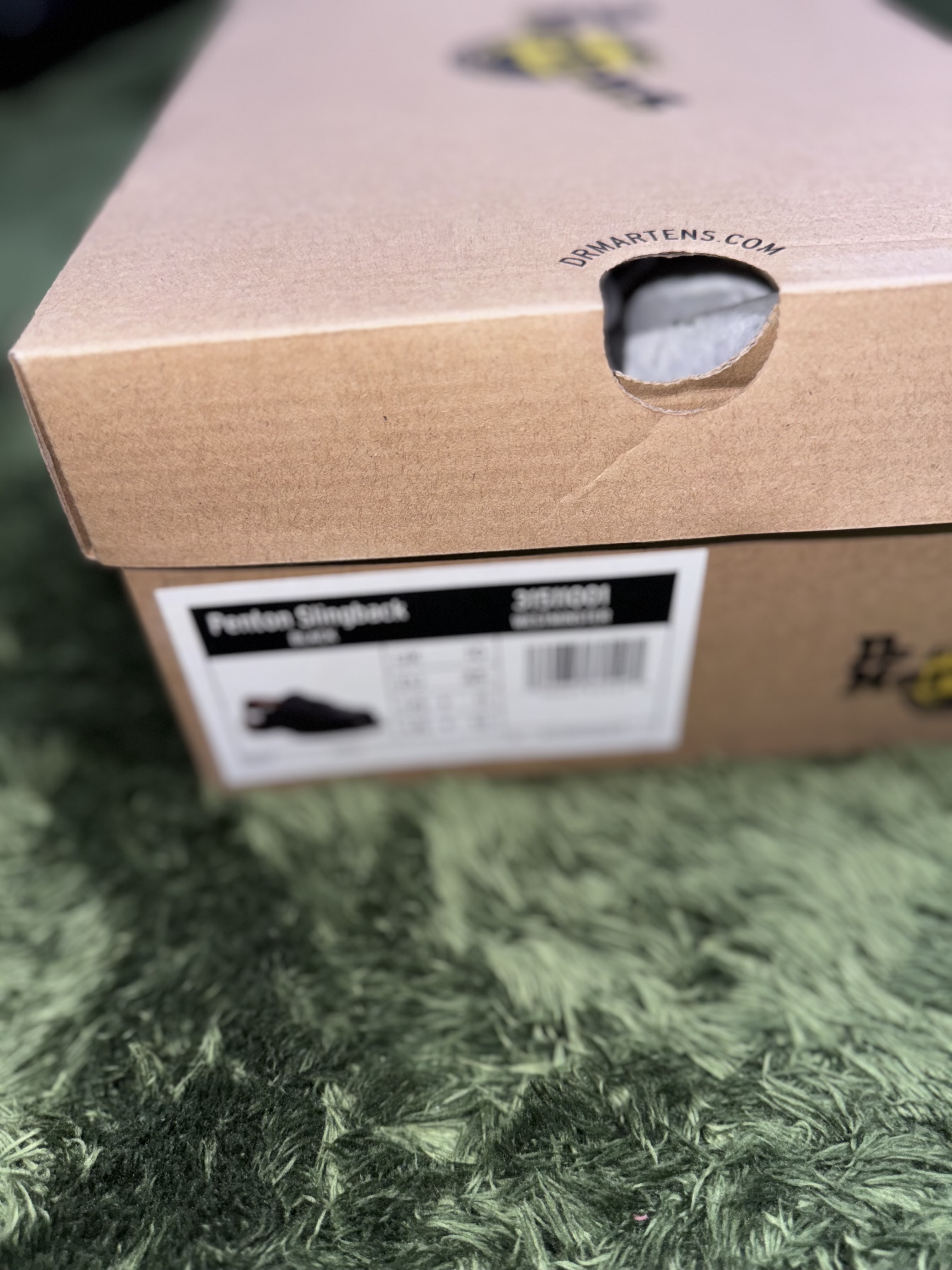 Dr. Martens Penton Westminster Leather Slingback Black 착용 스타일 - 9